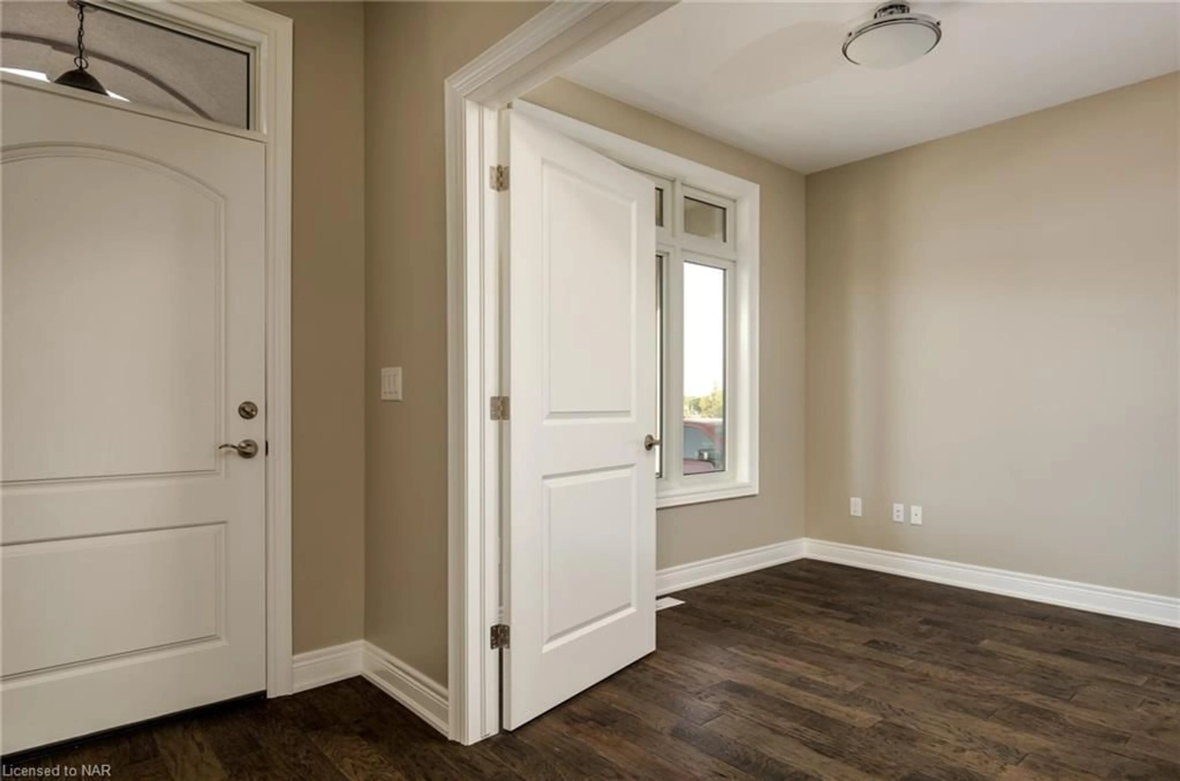 Indoor entryway, wood floors for LOT 19 Anchor Rd, Allanburg Ontario L0S 1A0