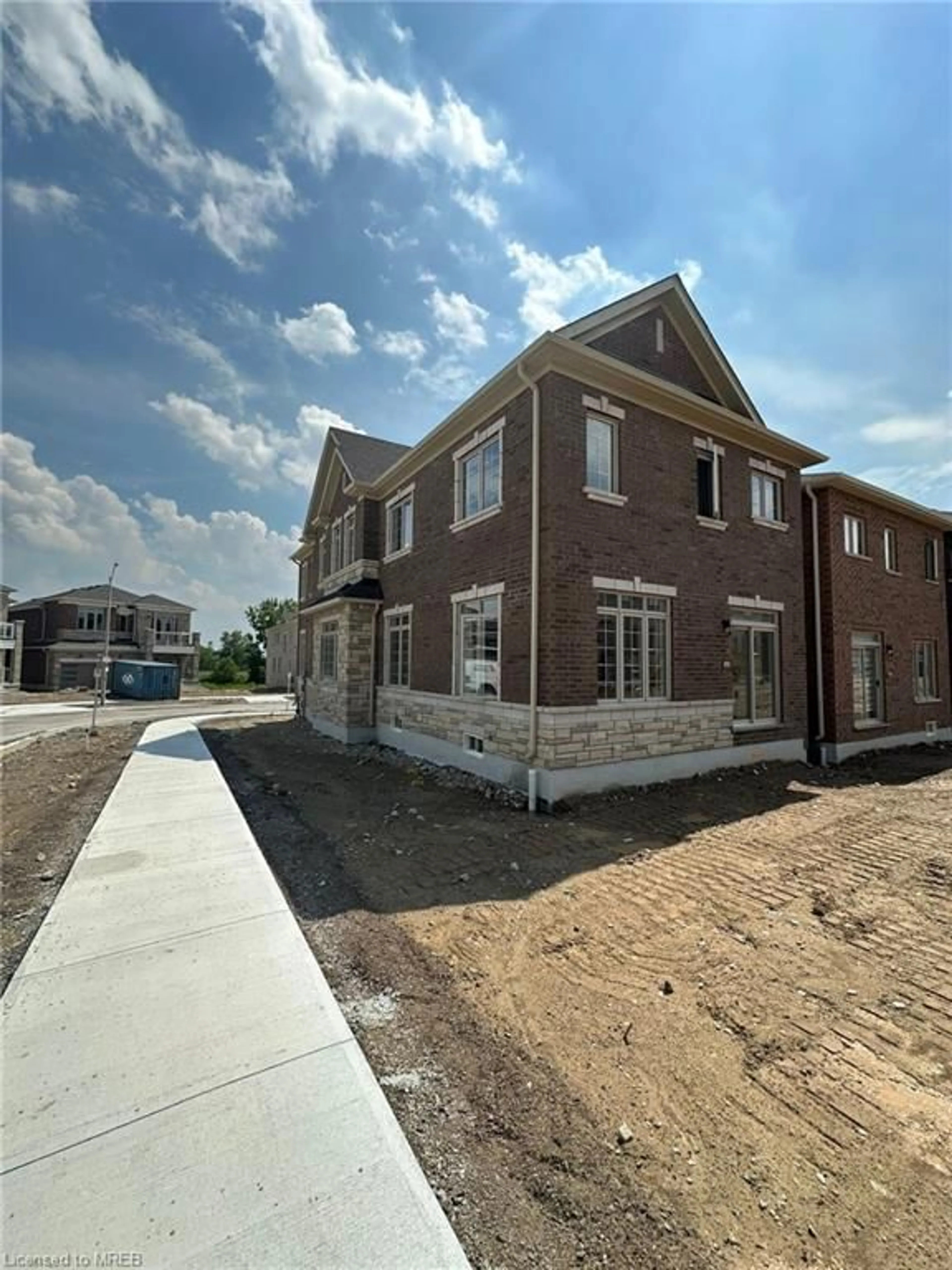 Home with brick exterior material for 67 Bloomfield Cres, Cambridge Ontario N1R 5S2