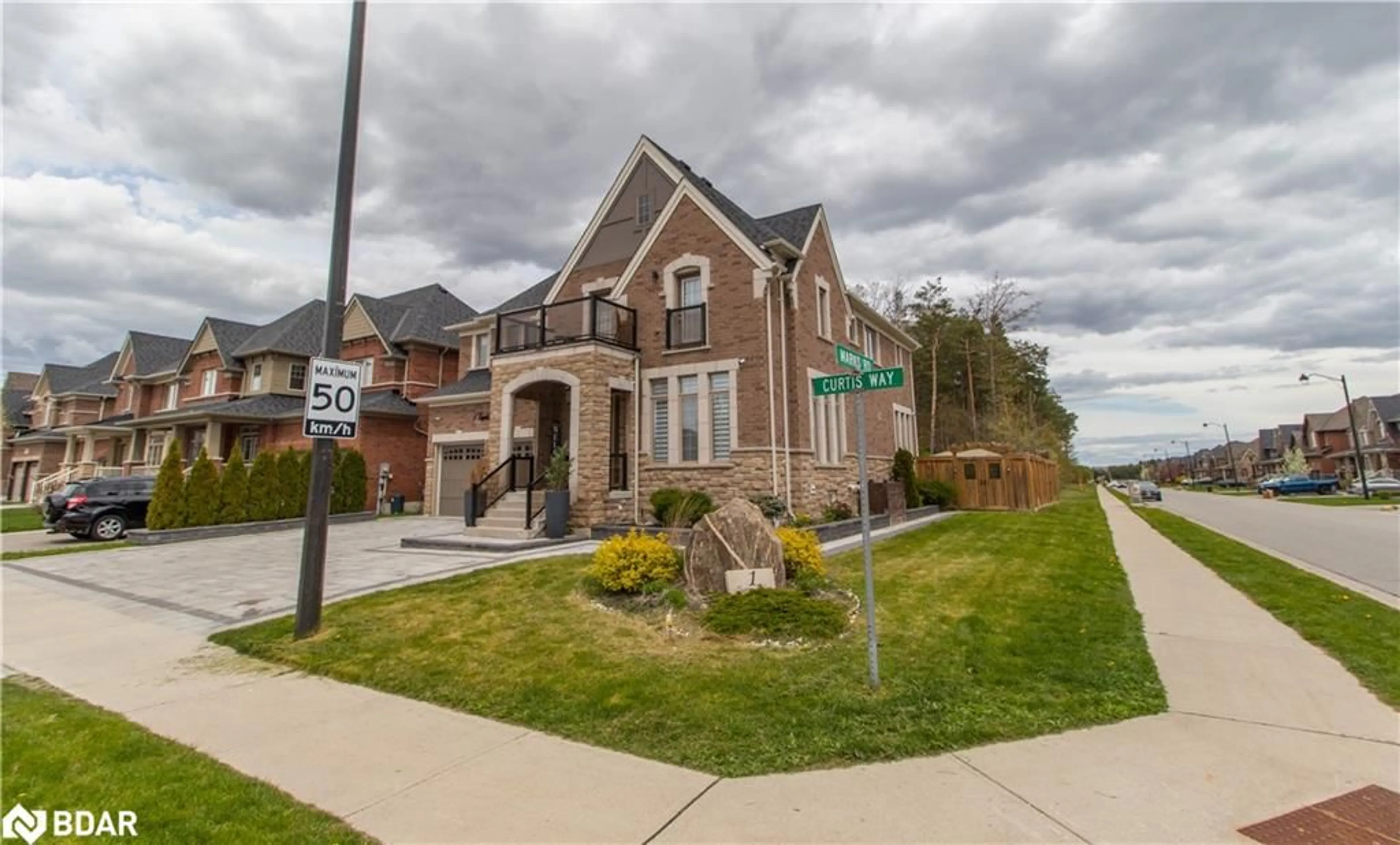 Frontside or backside of a home for 1 Curtis Way, Springwater Ontario L9X 0S3