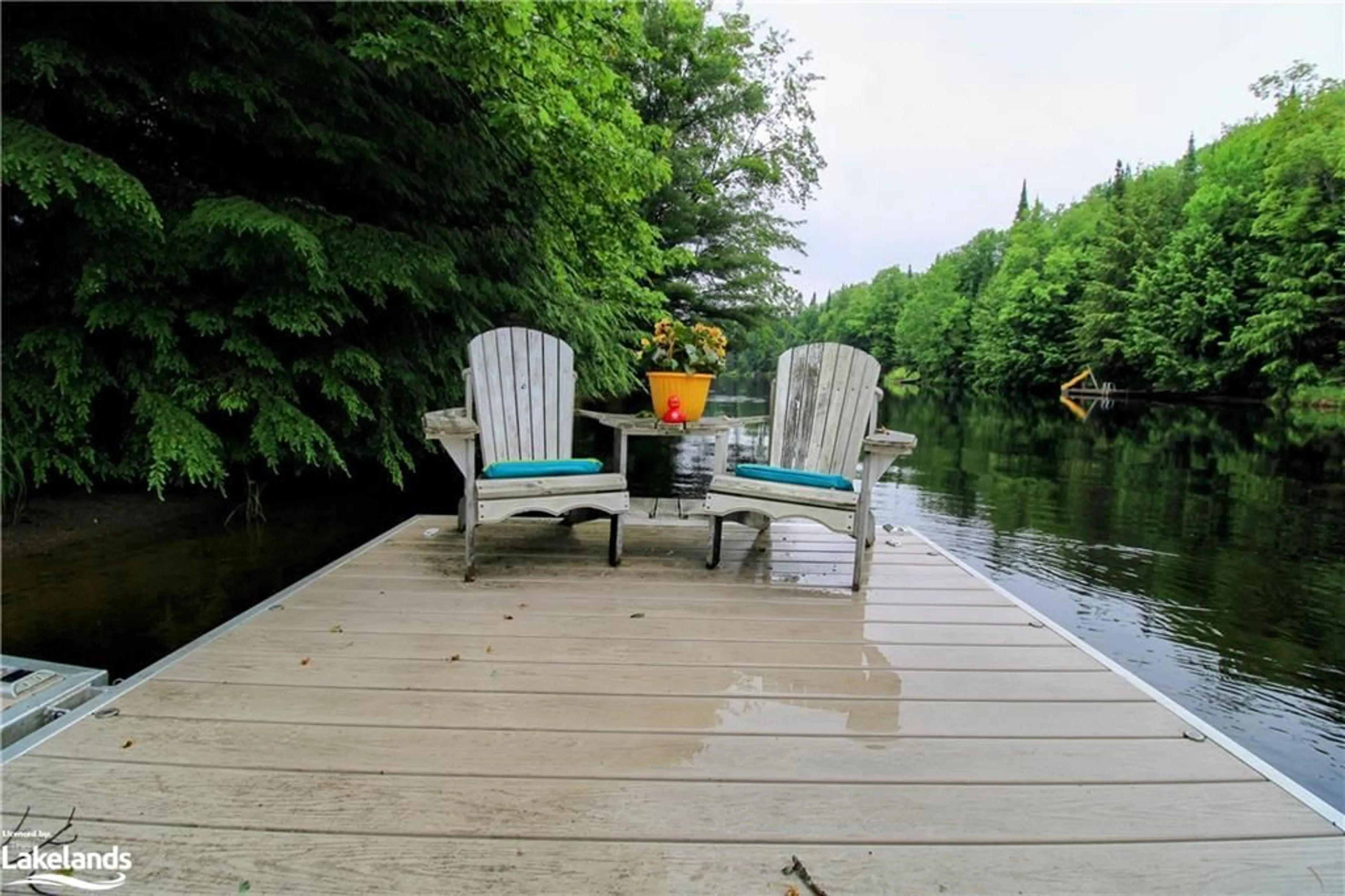 Patio for 163 Bonnell Rd, Bracebridge Ontario P1L 1W9