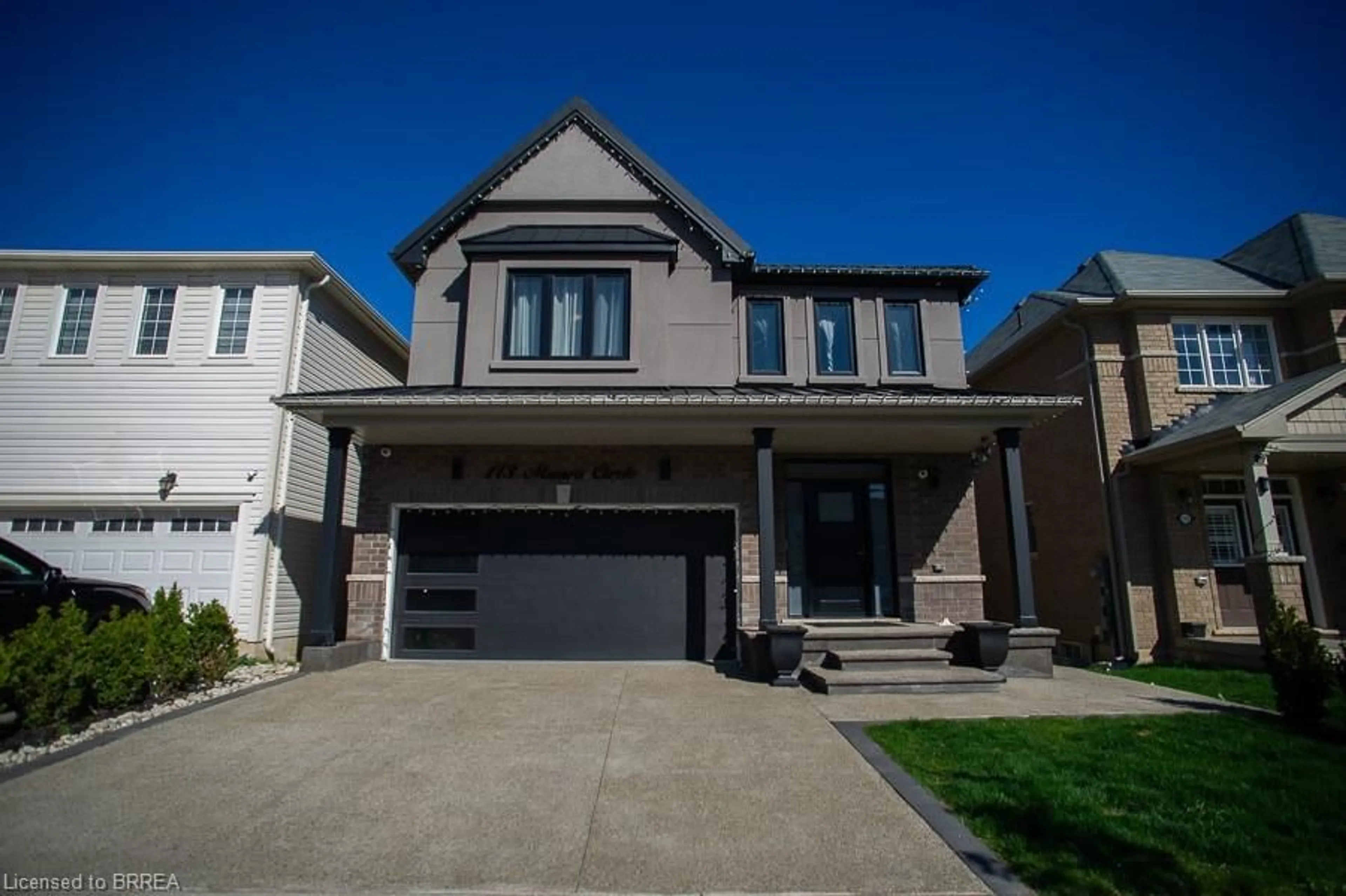 Frontside or backside of a home for 113 Munro Cir, Brantford Ontario N3T 0R4