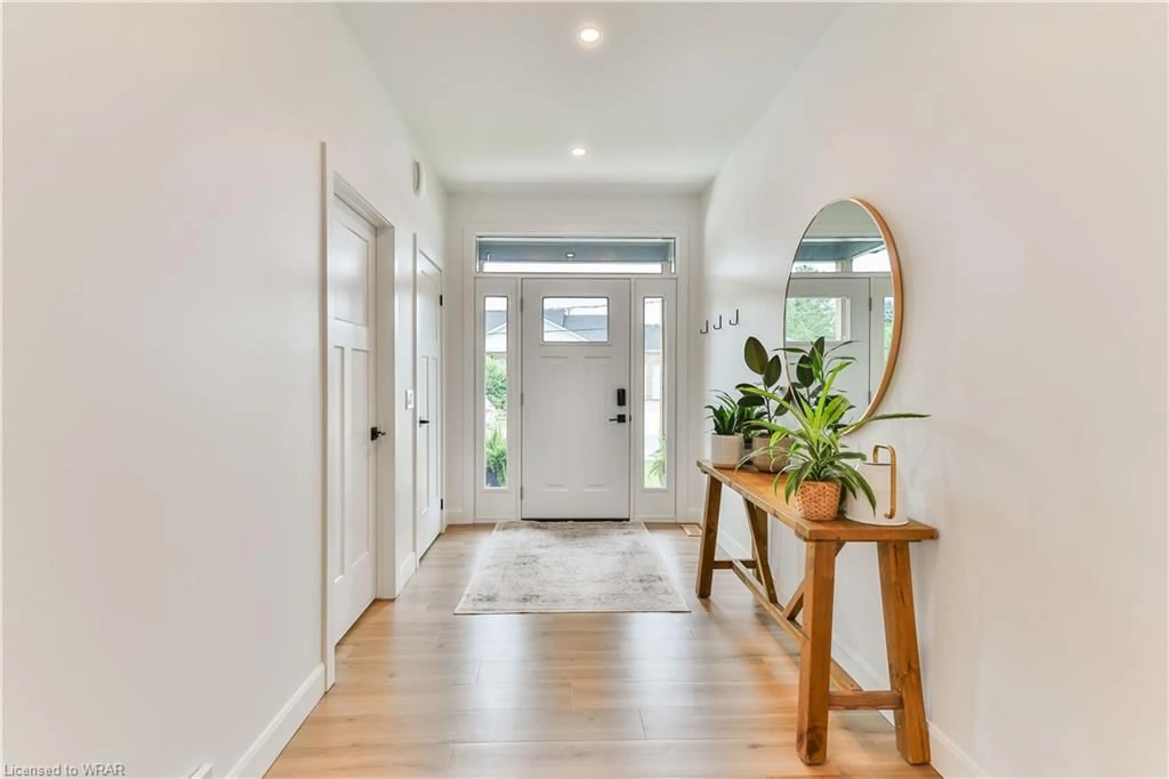 Indoor entryway, wood floors for 280 Victoria Ave, Listowel Ontario N4W 2A1