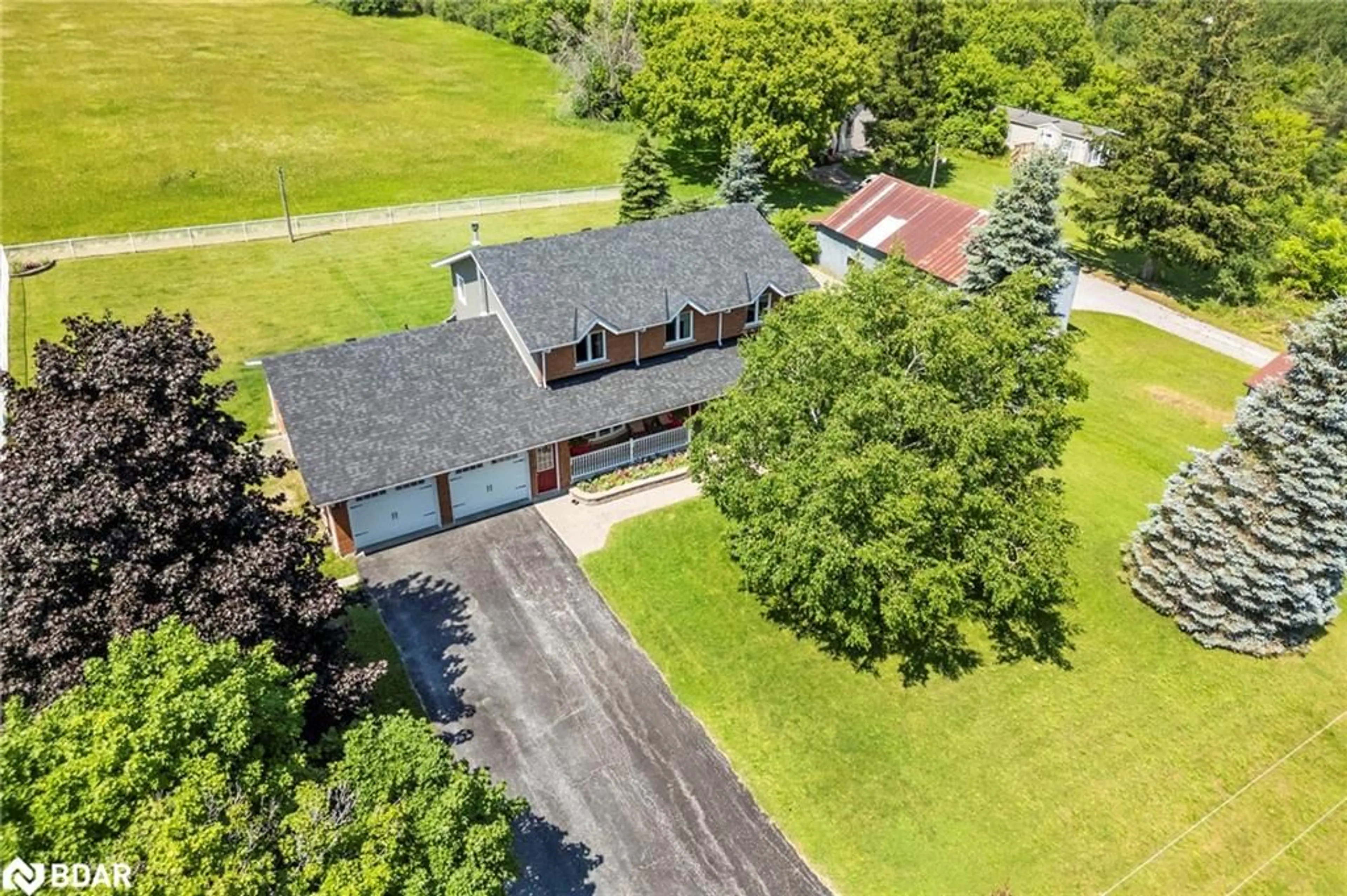 Frontside or backside of a home for 263 Pigeon Creek Rd Rd, Kawartha Lakes Ontario L0B 1K0