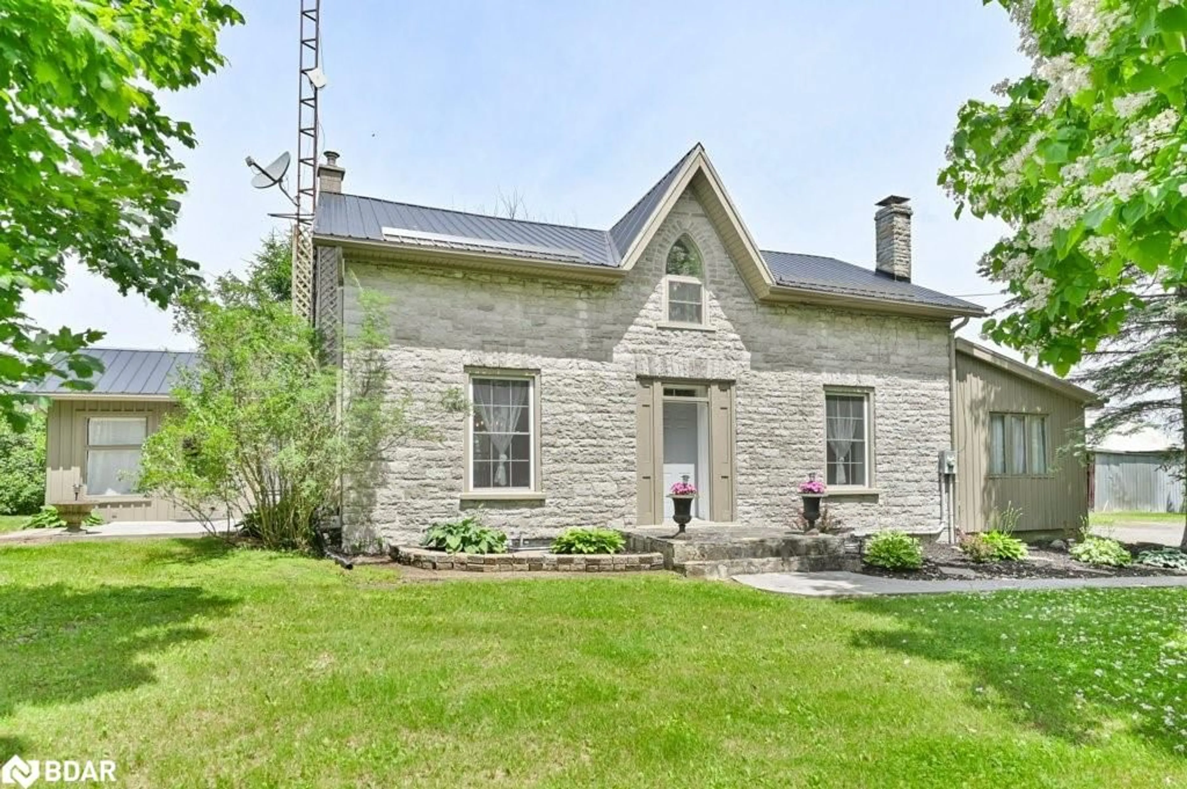 Cottage for 1109 Cross Rd, Roslin Ontario K0K 2Y0