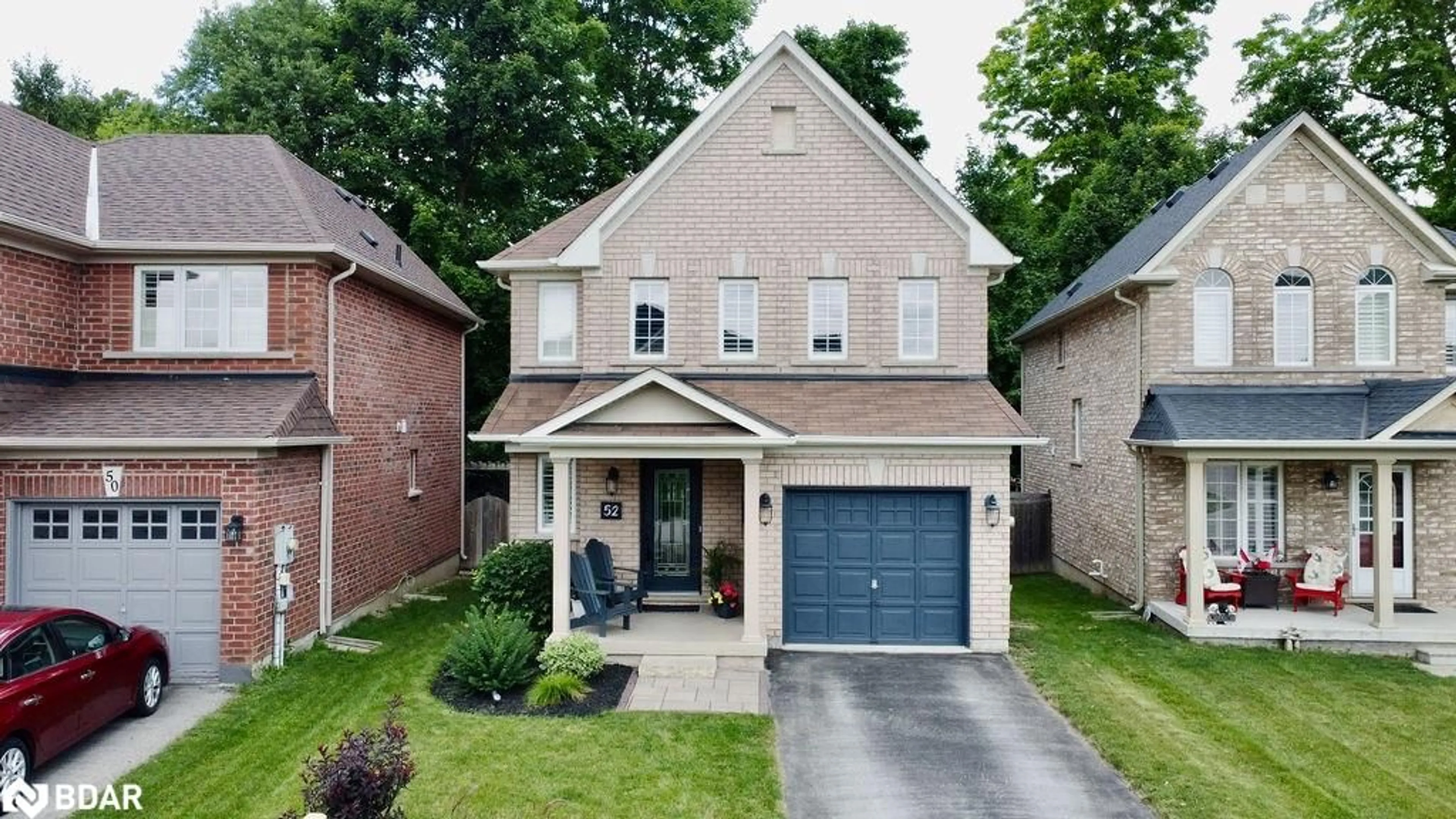 Home with brick exterior material for 52 Versailles Cres, Barrie Ontario L4M 0B8