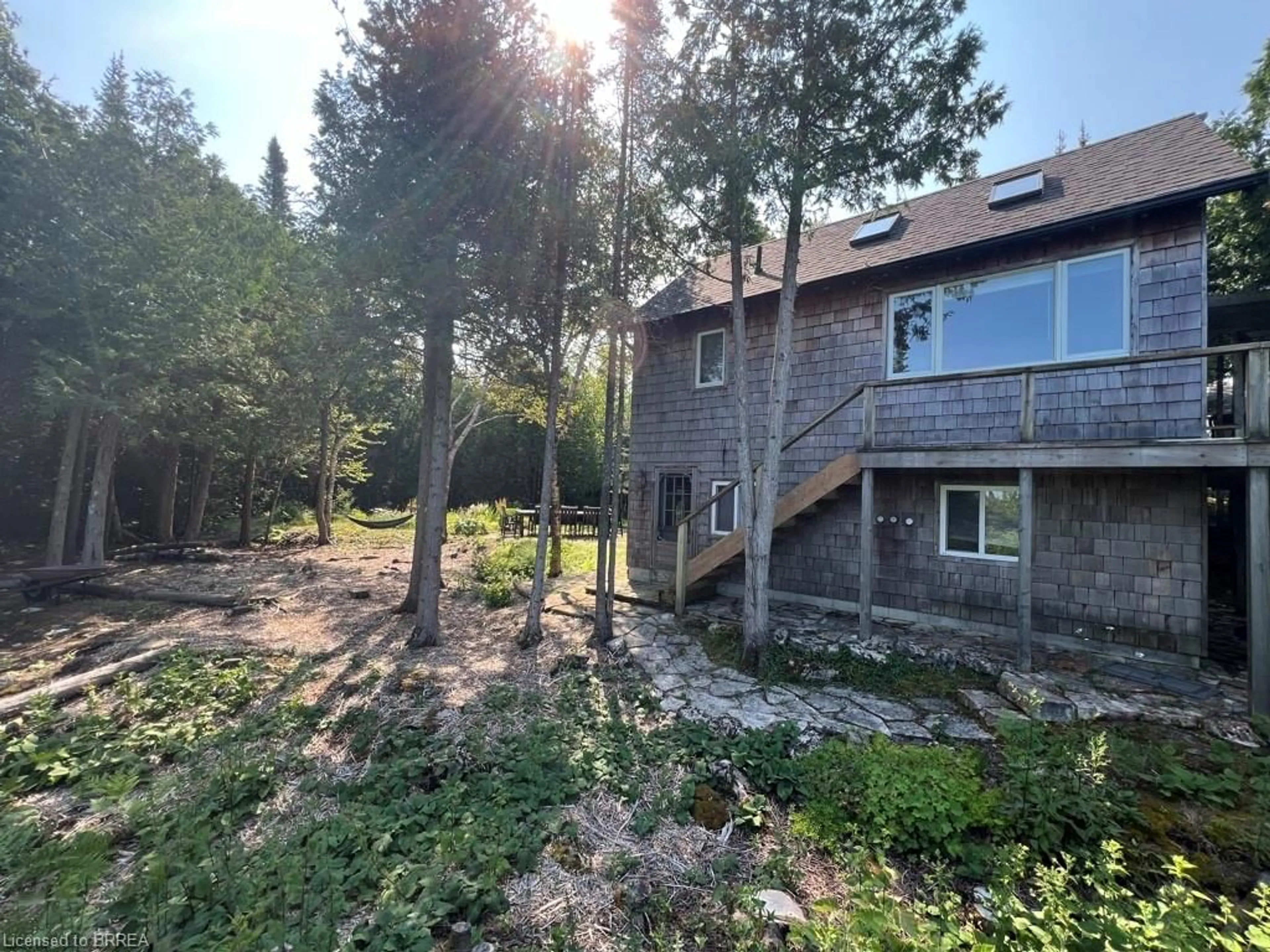 Frontside or backside of a home, cottage for 30 Elgin St, Tobermory Ontario N0H 2R0