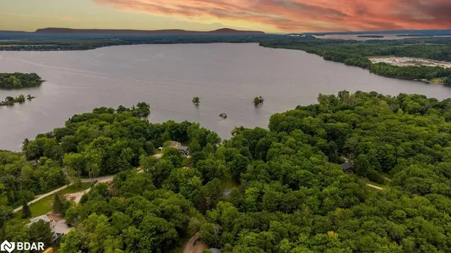 3485 Southwood Beach Blvd, Washago 3