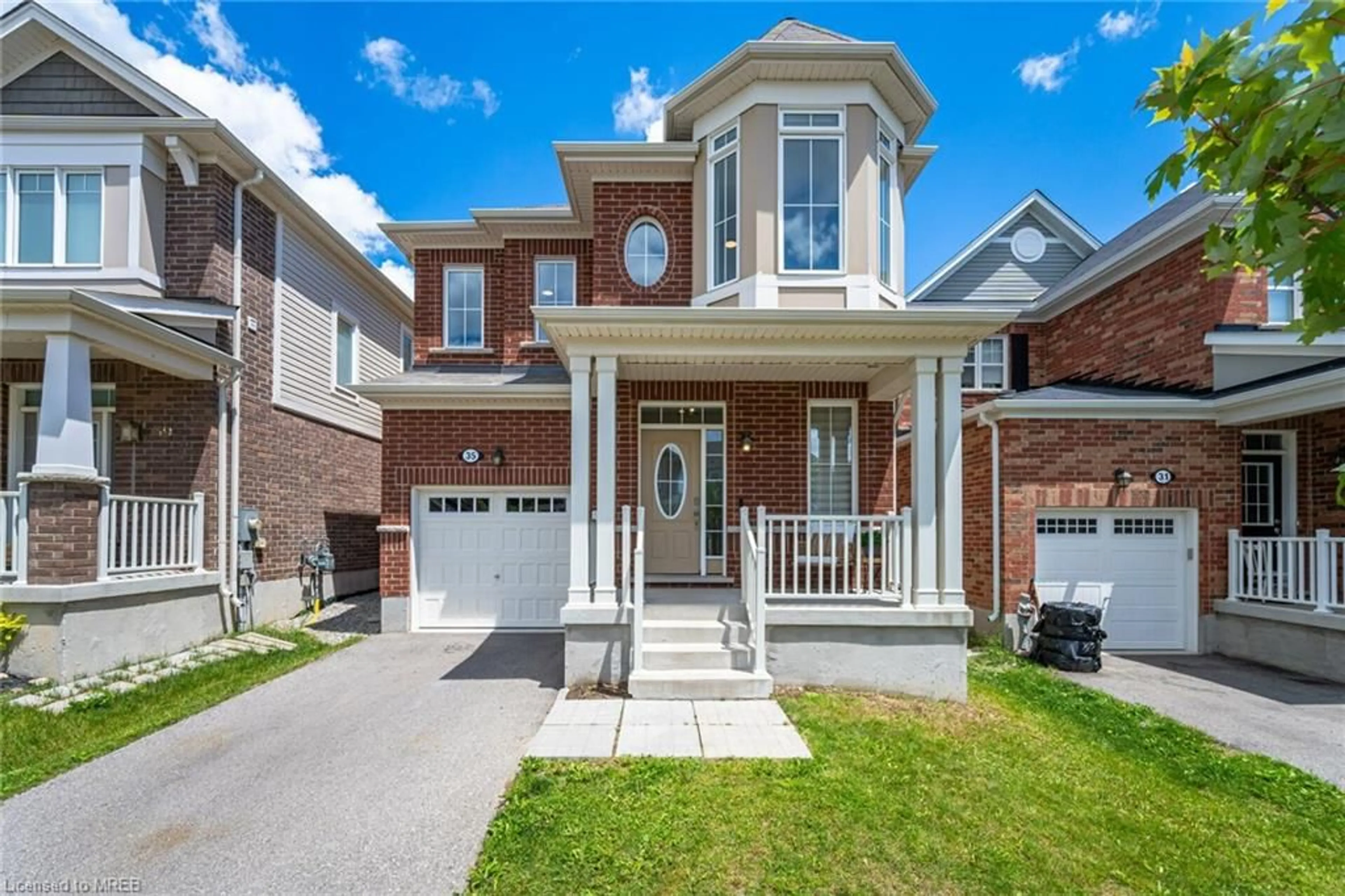 Home with brick exterior material for 35 Pickett Pl, Cambridge Ontario N3E 0B4