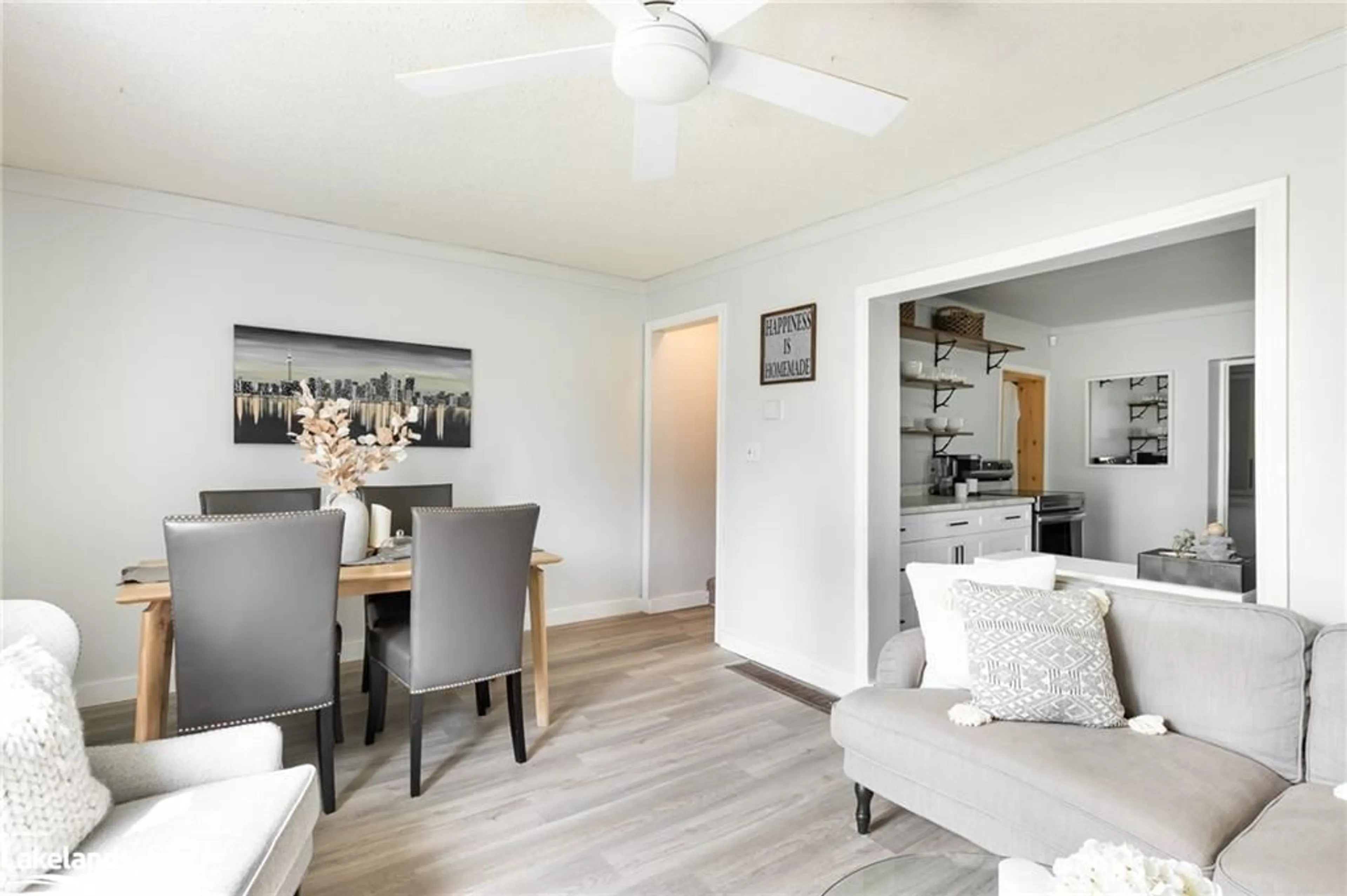 Living room, wood floors for 165 Yonge St, Burk's Falls Ontario P0A 1C0