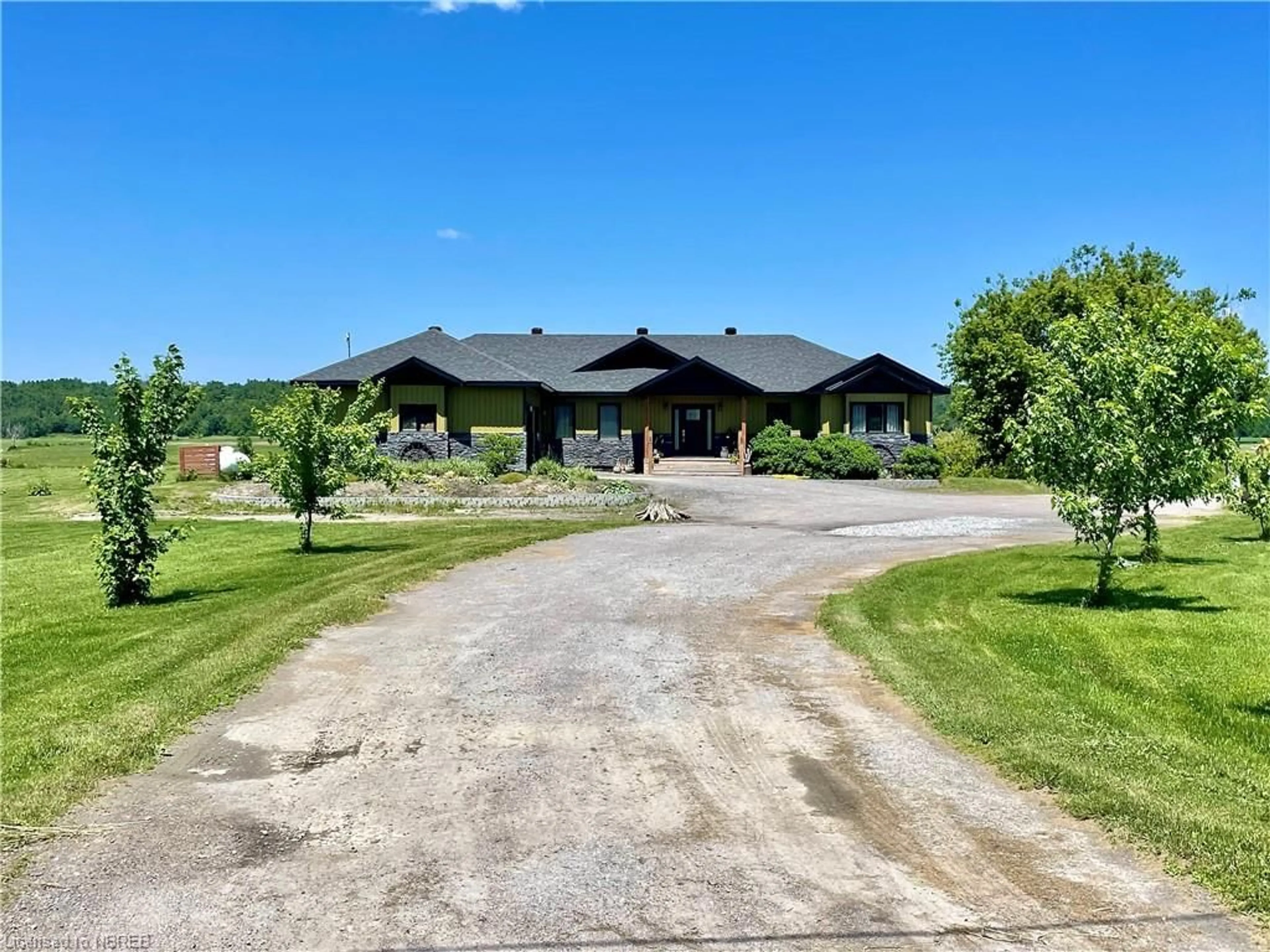 Frontside or backside of a home for 979 Stewart Rd, Cache Bay Ontario P0H 1G0