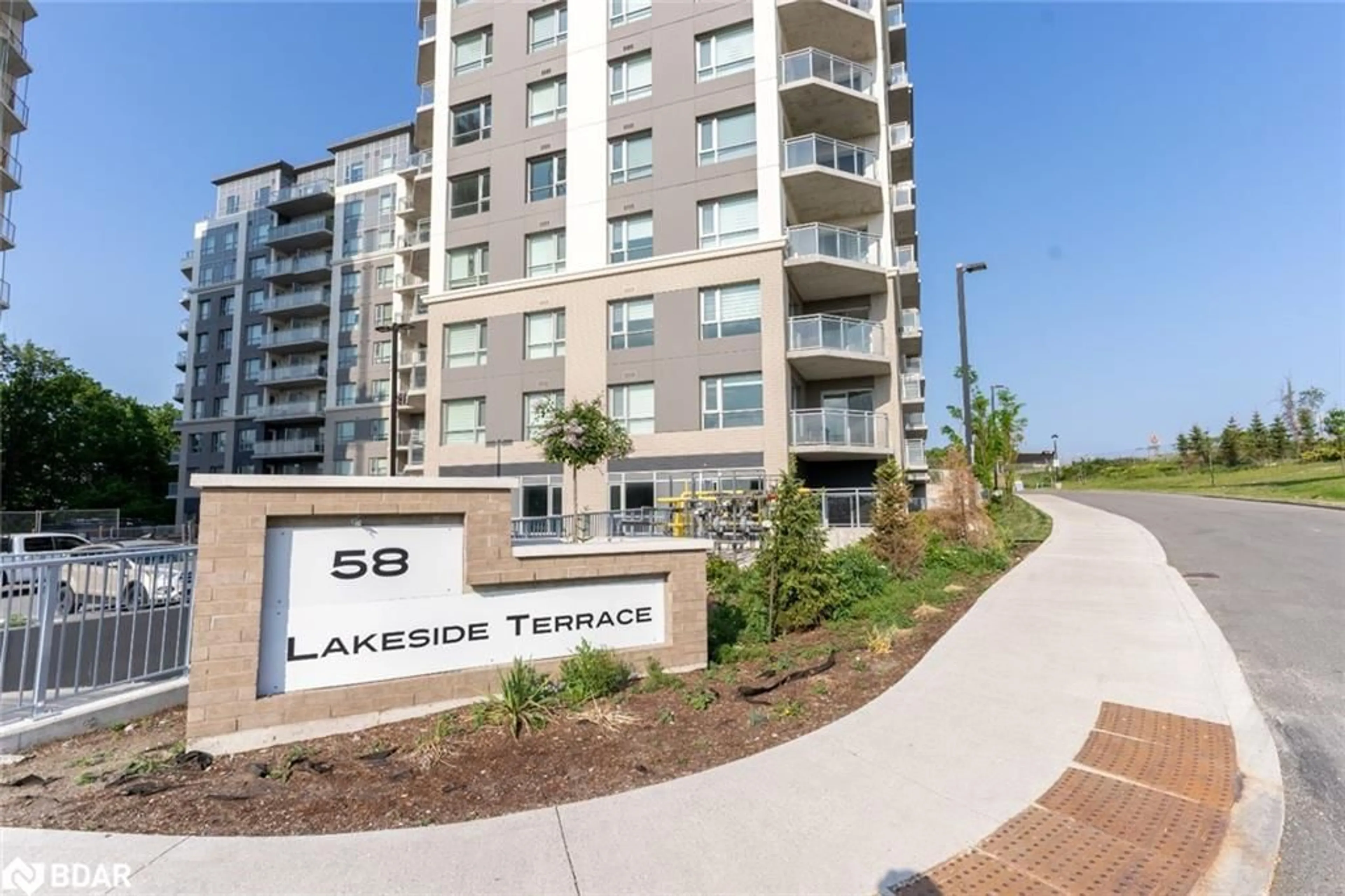 Lakeview for 58 Lakeside Terr #306, Barrie Ontario L4M 0L5