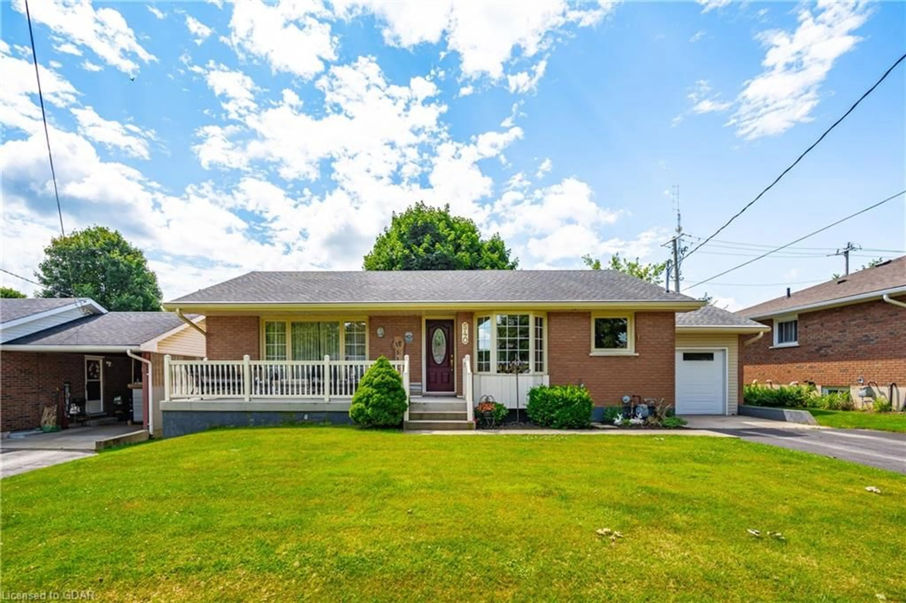 Frontside or backside of a home, cottage for 540 Princess Ann St, Mount Forest Ontario N0G 2L3