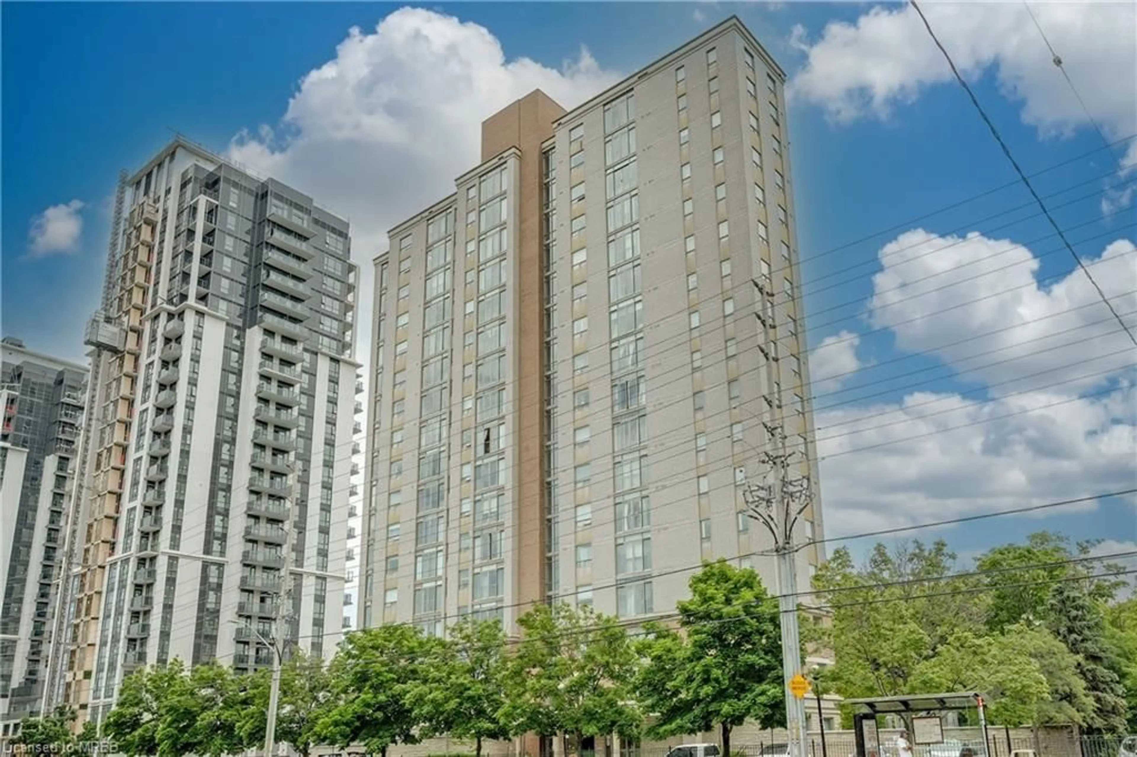 A pic from exterior of the house or condo for 200 Burnhamthorpe Rd #304, Mississauga Ontario L5A 4L4