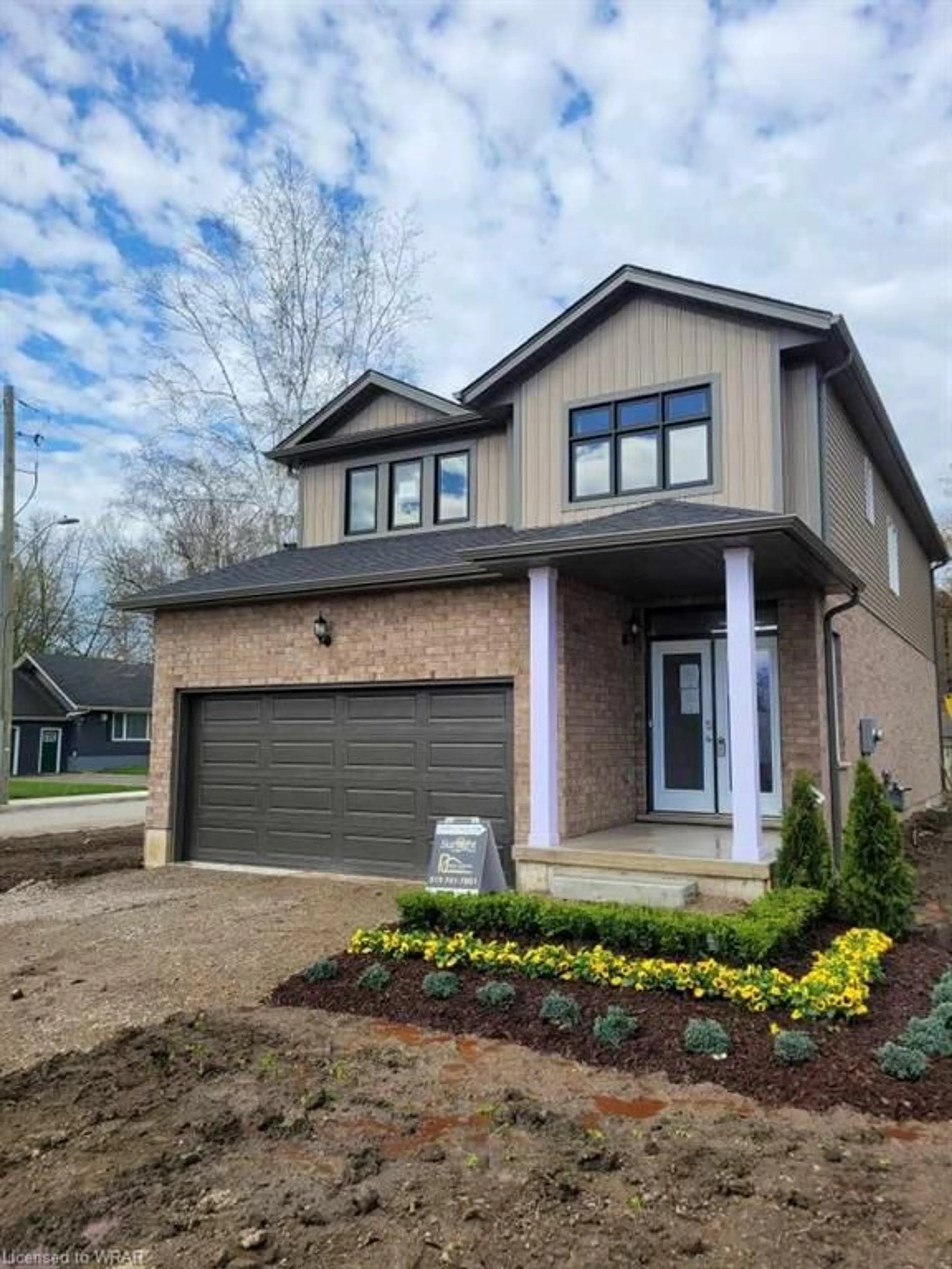 Home with brick exterior material for 222 Jacob St, Tavistock Ontario N0B 2R0