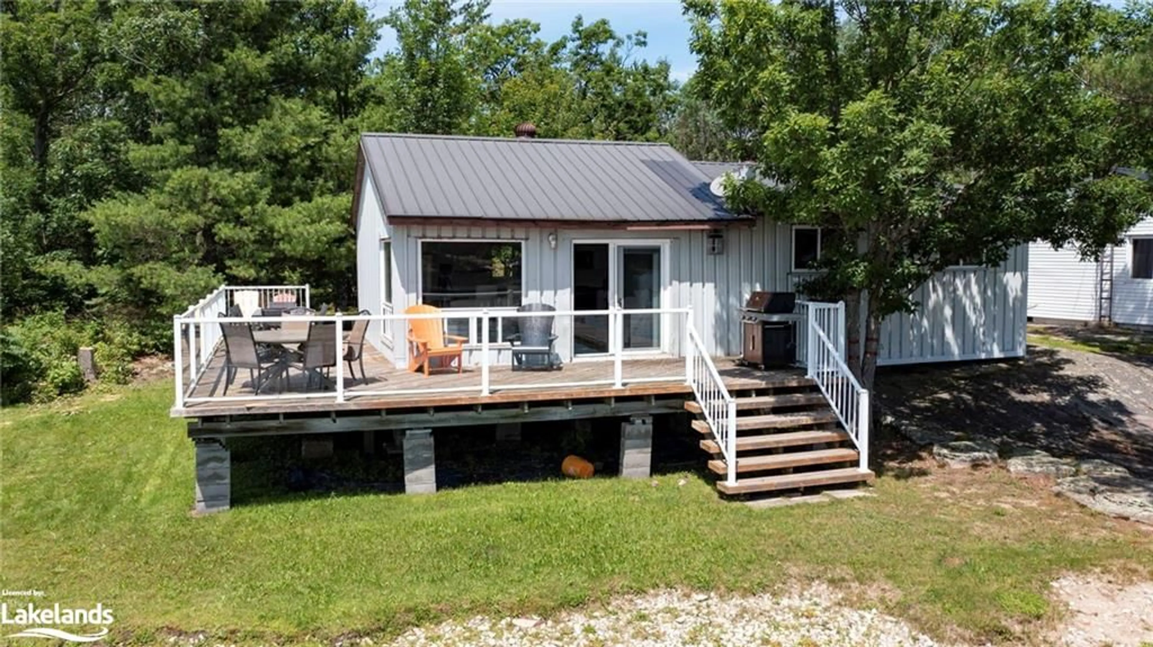 Cottage for 64 Wolverine Beach Road, Port Severn Ontario L0K 1S0