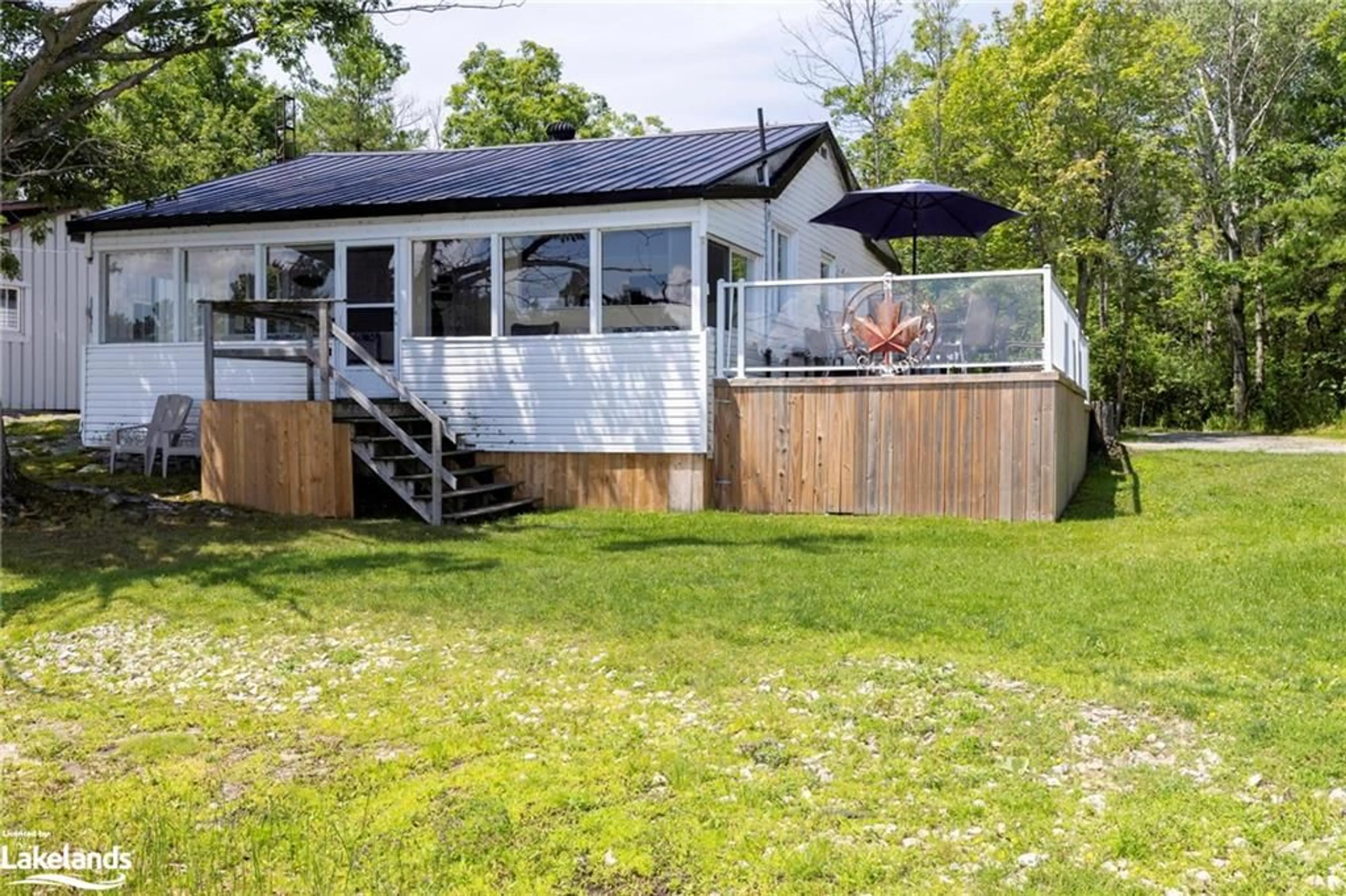 Cottage for 68 Wolverine Beach Rd, Port Severn Ontario P0E 1E0