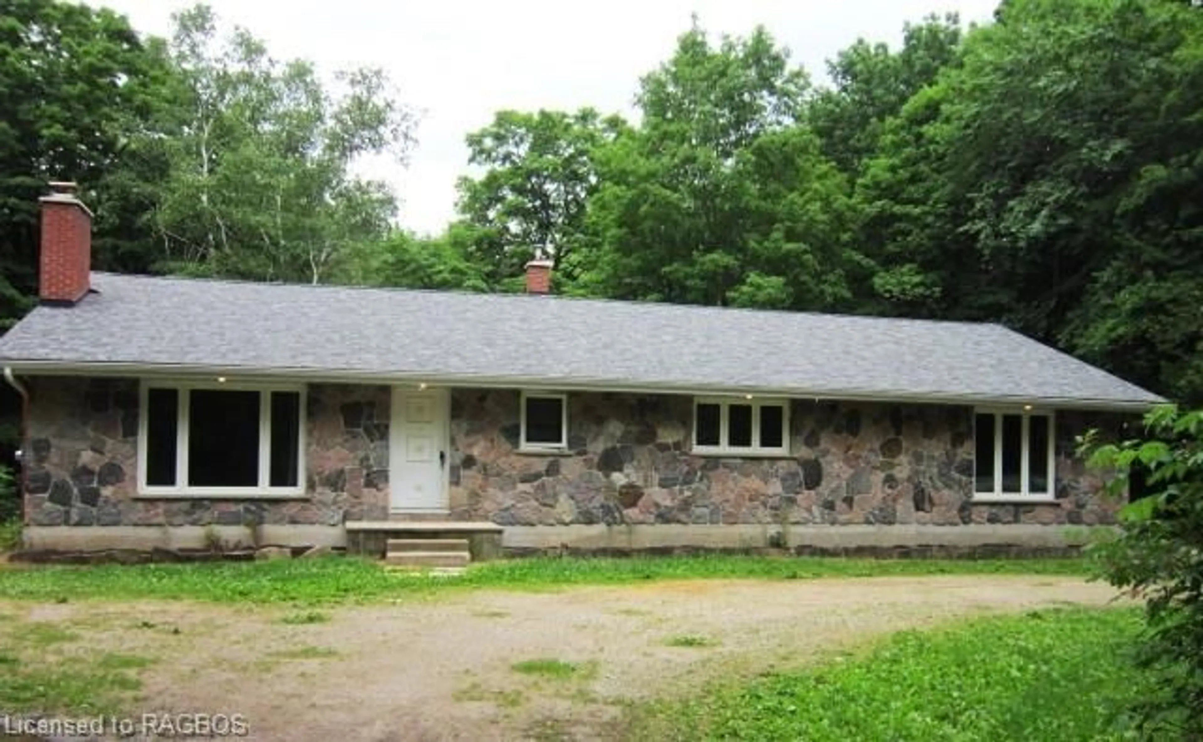 Cottage for 542283 Concession 14 Ndr, West Grey Ontario N0G 1S0