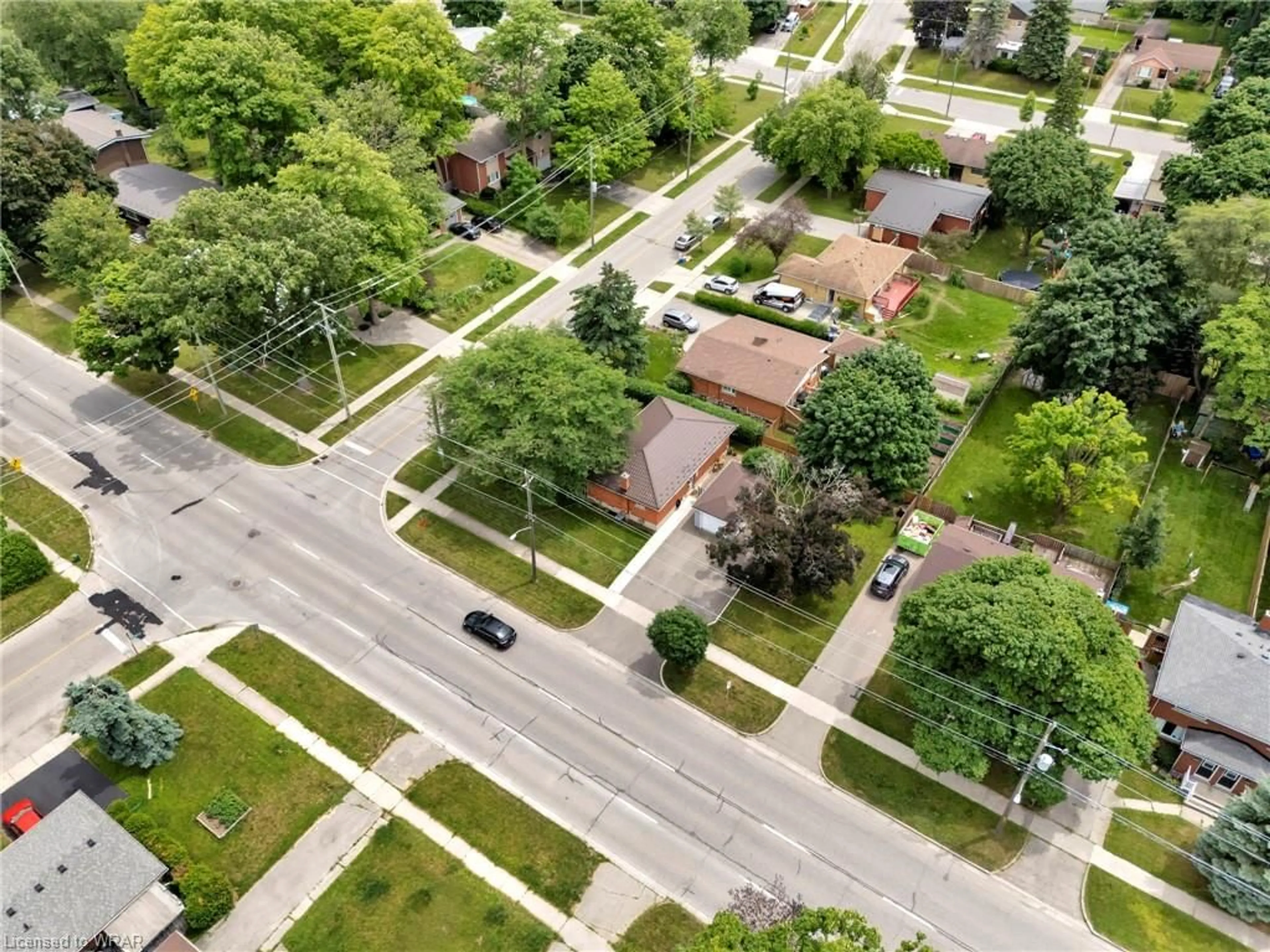 A view of a street for 59 Ellis Cres, Waterloo Ontario N2J 2B5