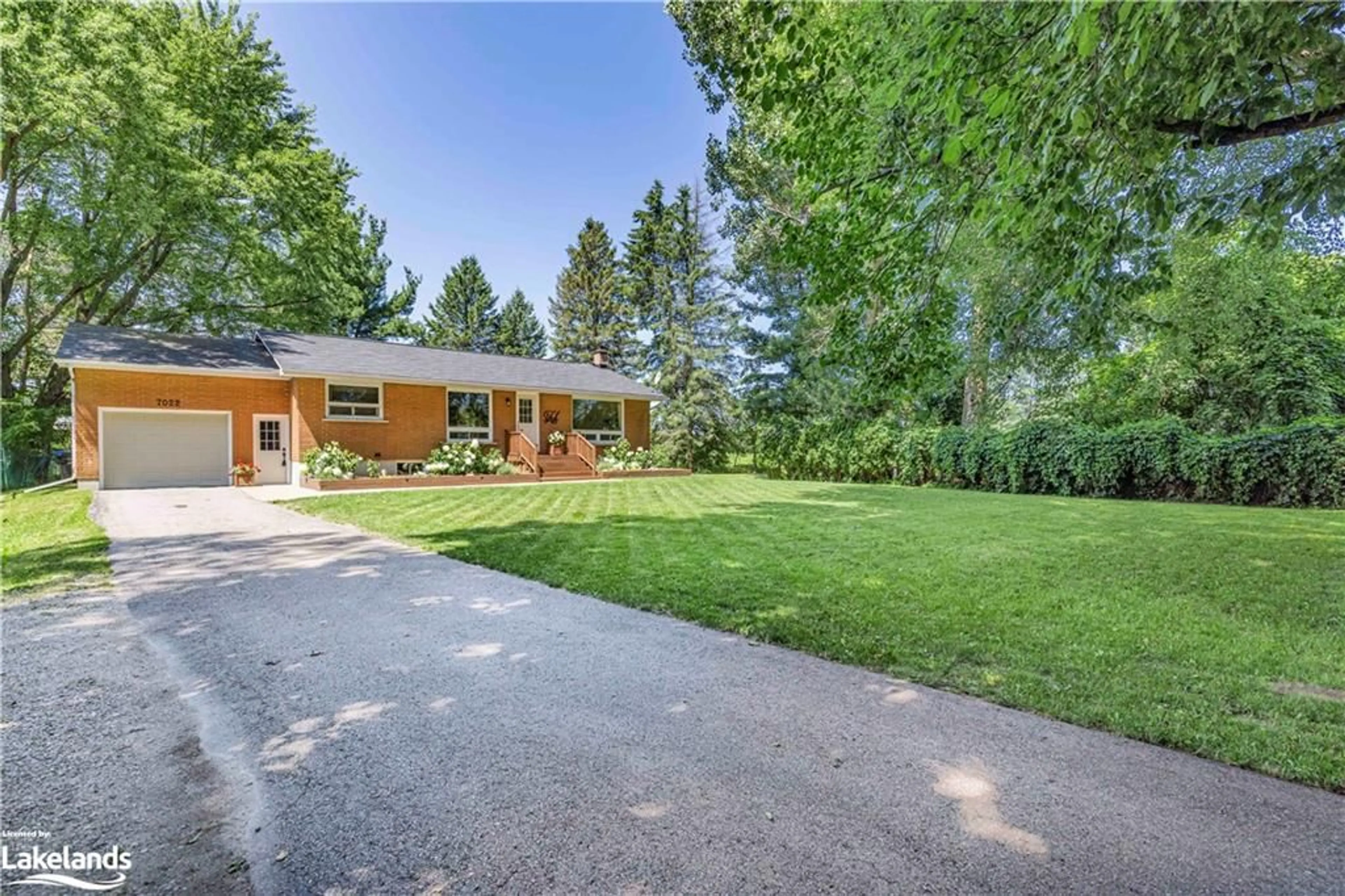 Frontside or backside of a home for 7022 County Road 10, Essa Ontario L9R 1V2