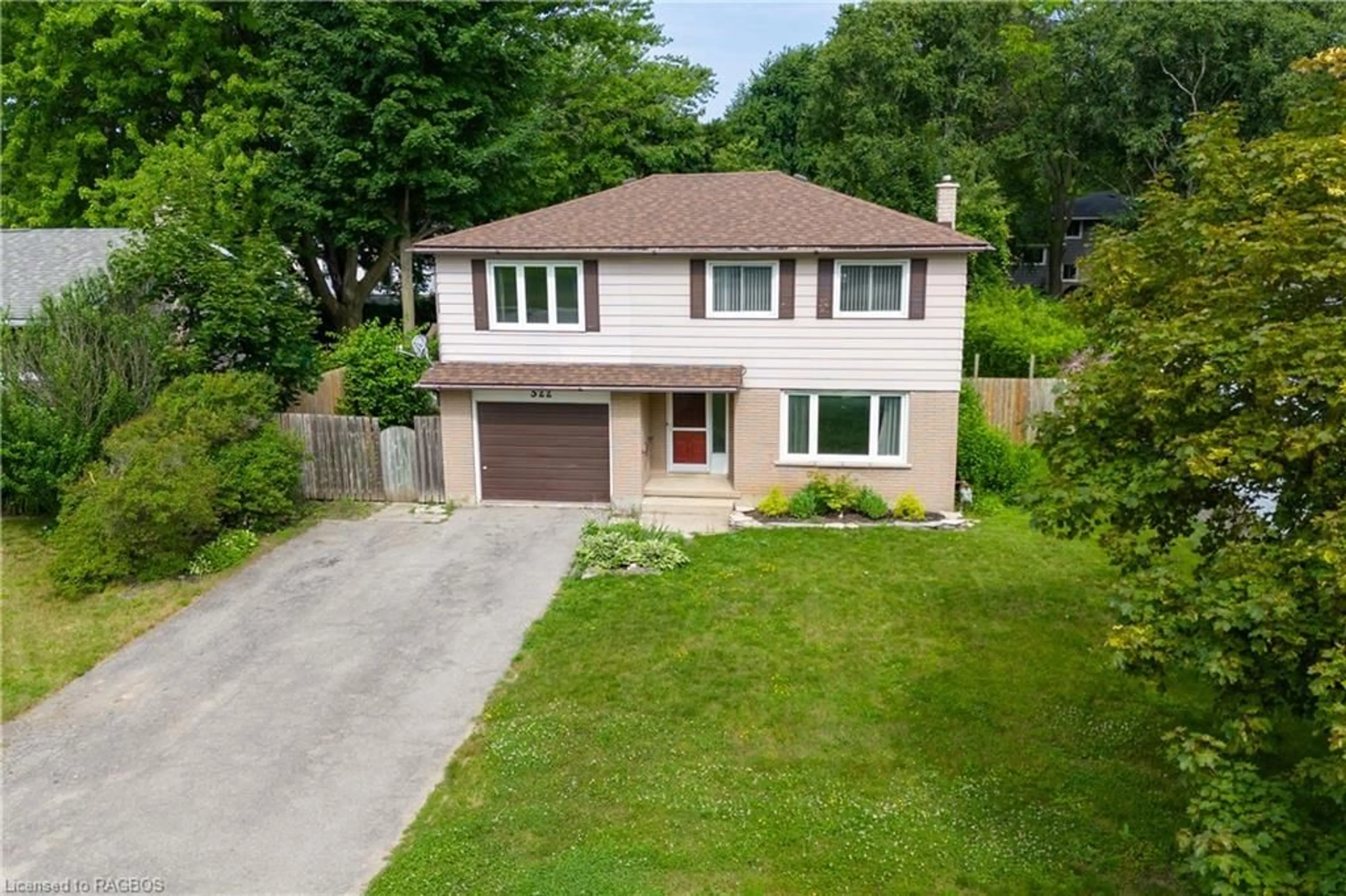 Frontside or backside of a home for 322 Goderich St, Port Elgin Ontario N0H 2C0