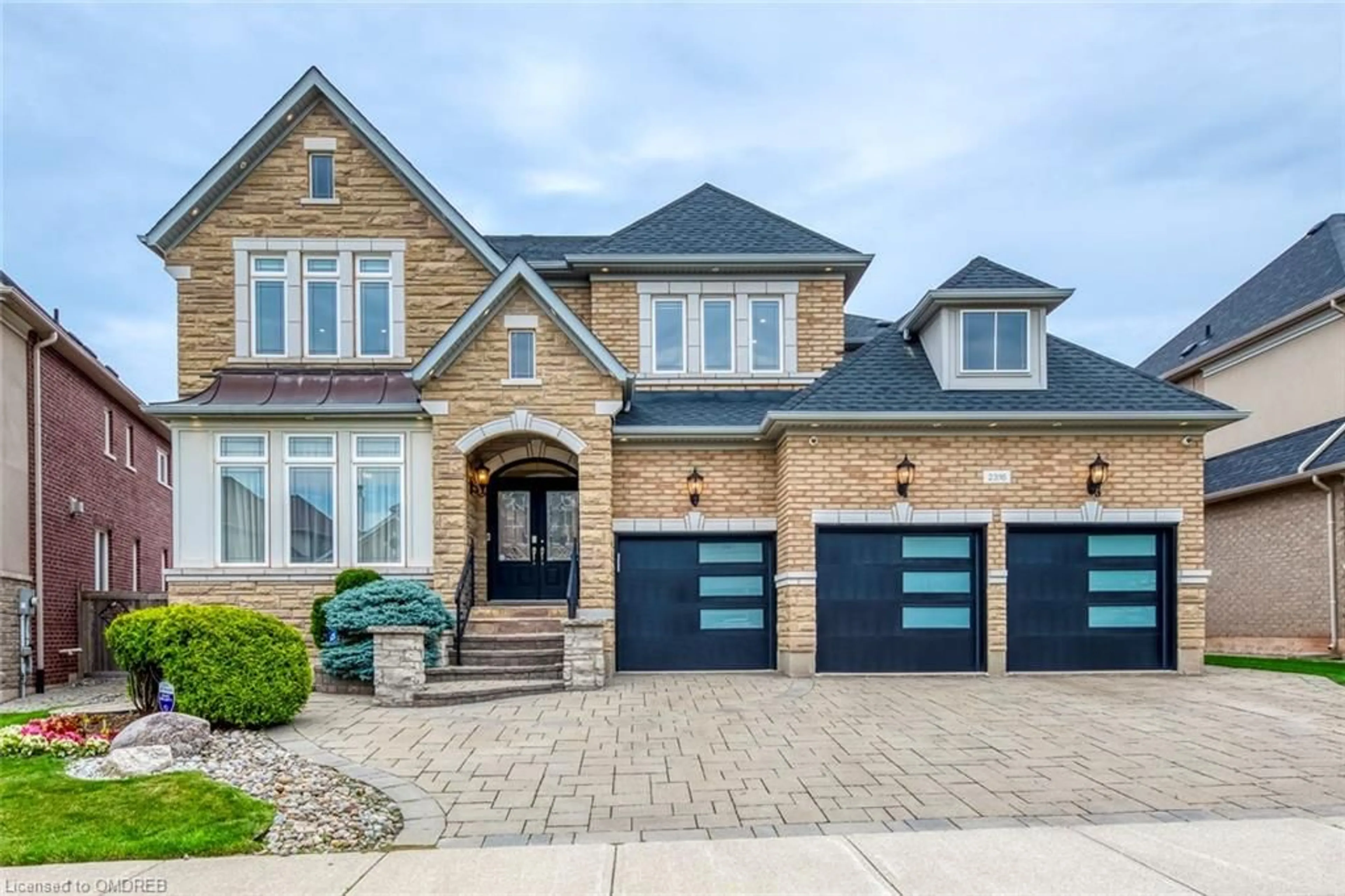 Home with brick exterior material for 2316 Delnice Dr, Oakville Ontario L6H 0A9