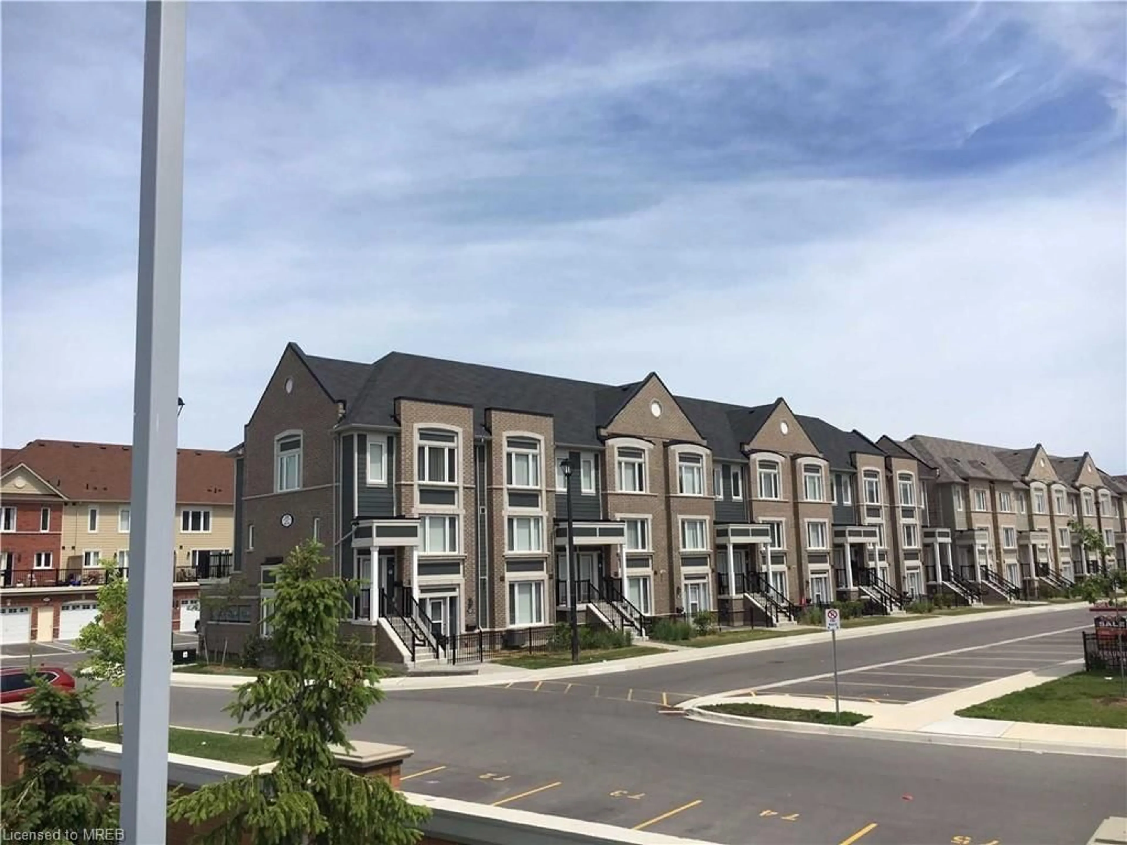 A pic from exterior of the house or condo for 250 Sunny Meadow Boulevard #213, Brampton Ontario L7A 0A1