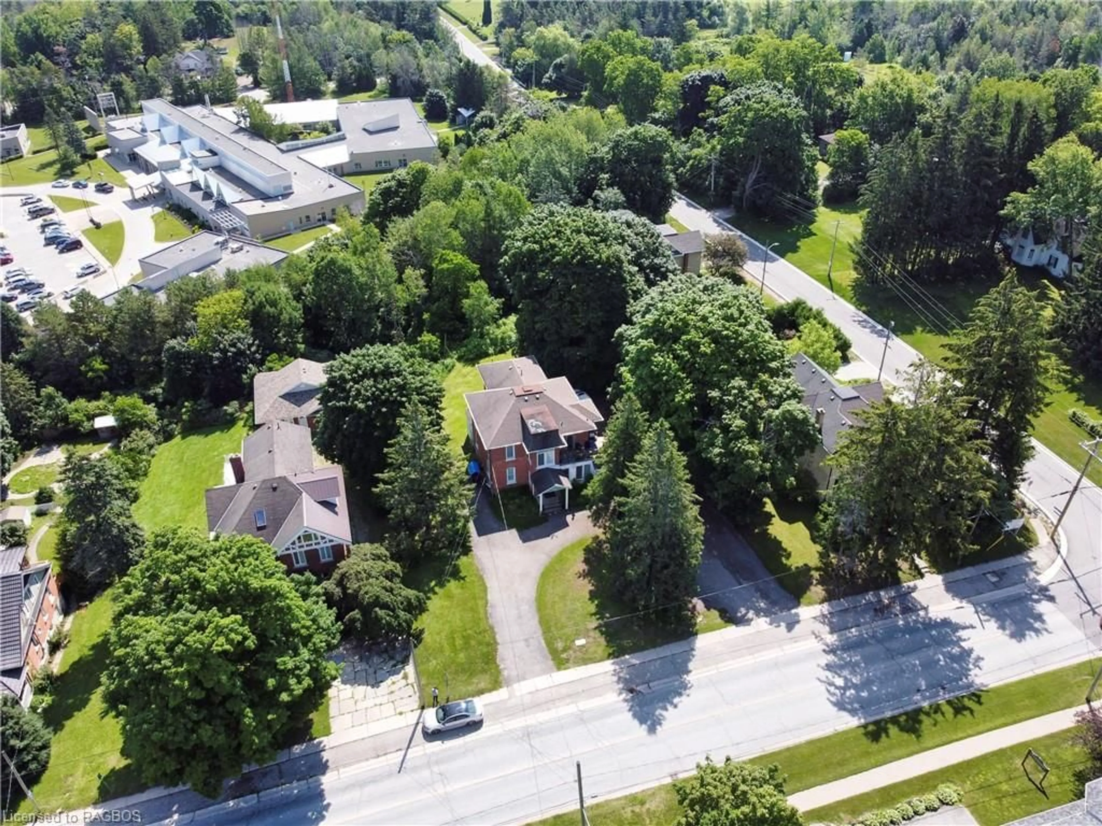 A pic from exterior of the house or condo, the street view for 319 Berford St, Wiarton Ontario N0H 2T0