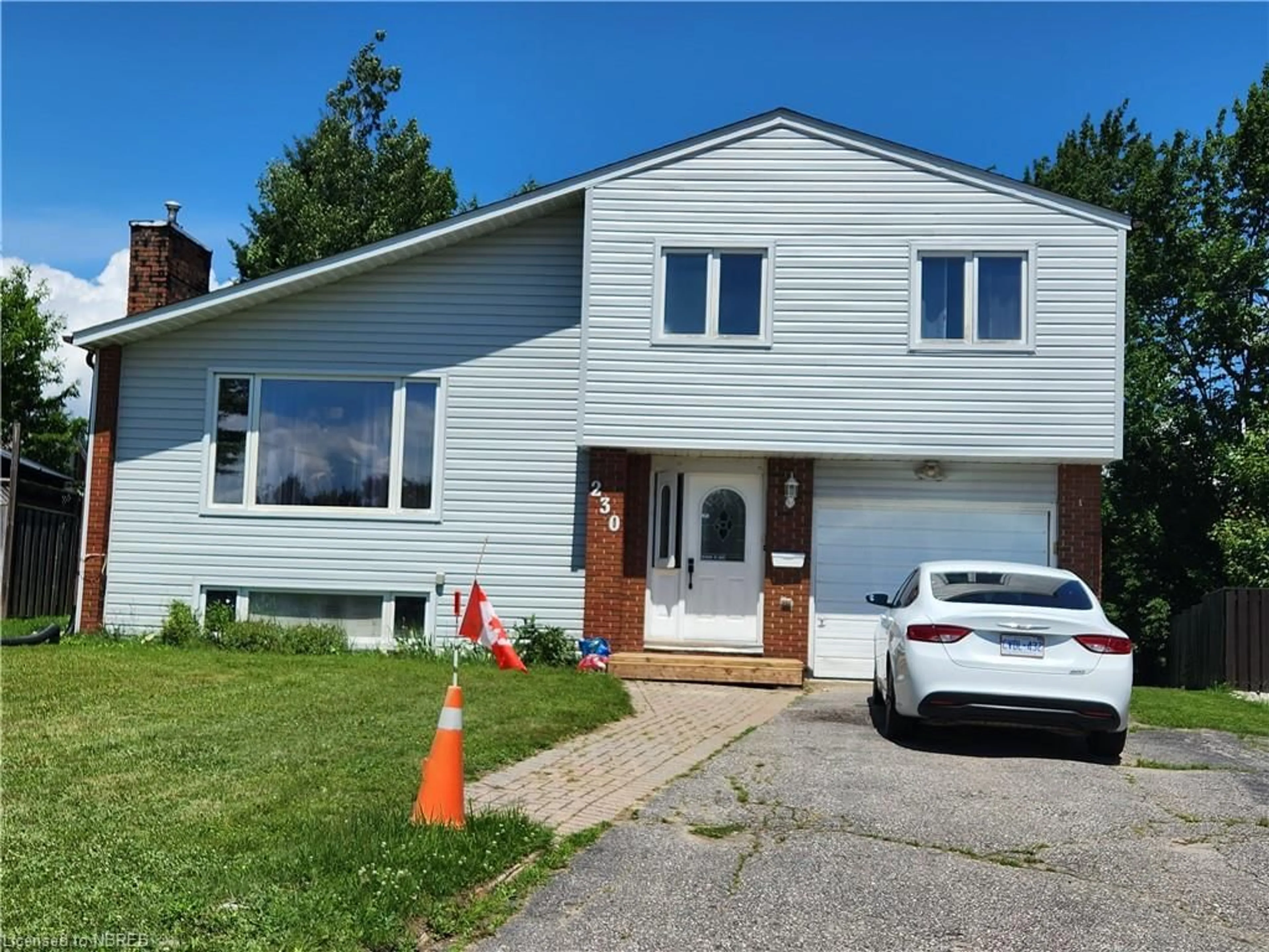 Frontside or backside of a home for 230 Crown Cres, North Bay Ontario P1A 3R9