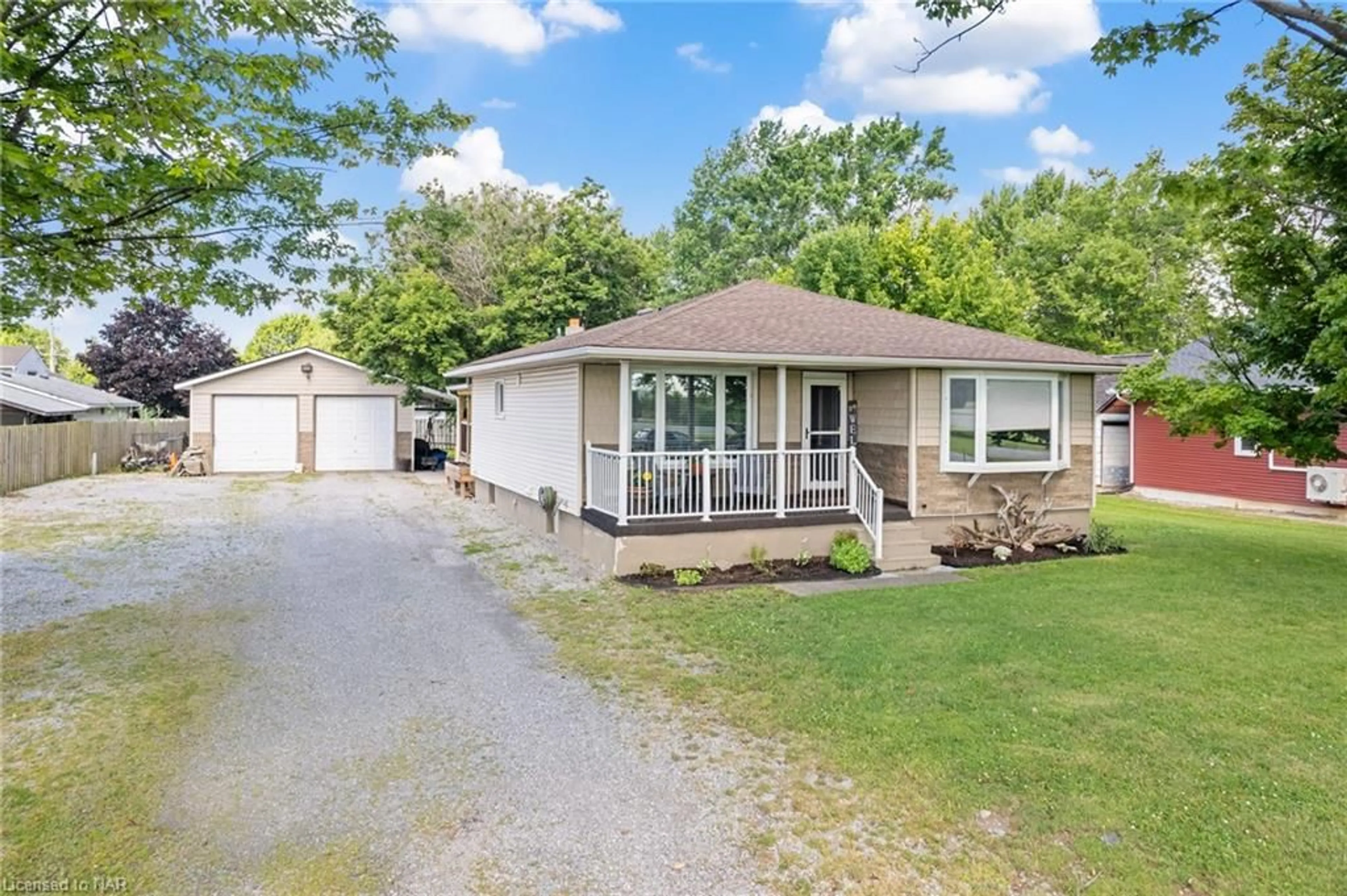 Frontside or backside of a home for 489 Moore Rd, Welland Ontario L3B 5N7