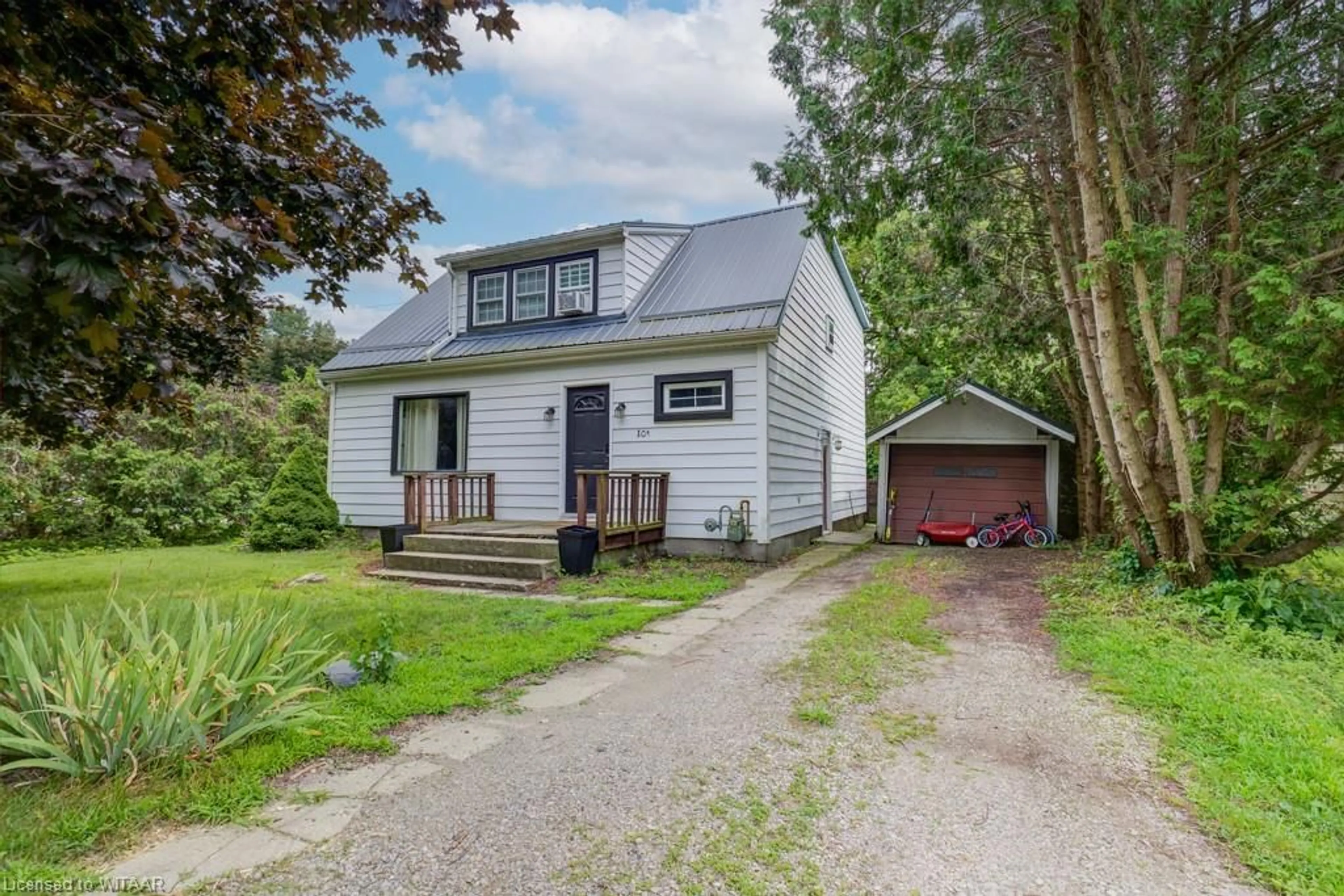 Cottage for 301 Main St, Otterville Ontario N0J 1R0