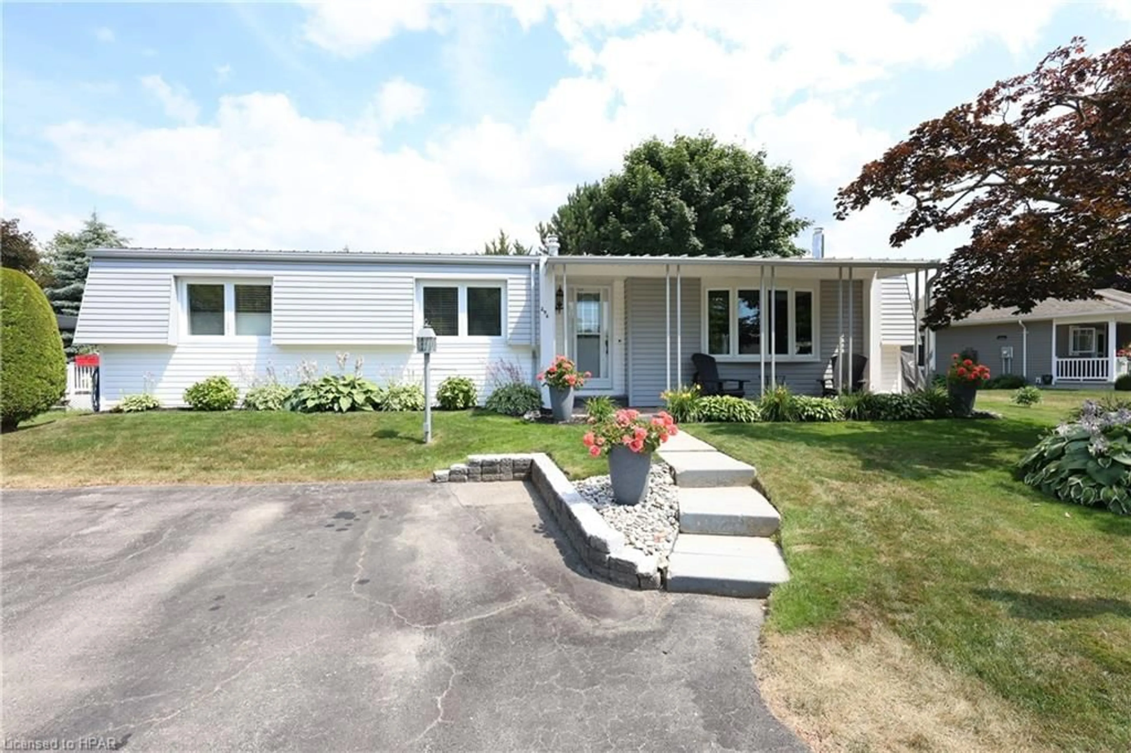 Frontside or backside of a home for 296 Pebble Beach Pky, Grand Bend Ontario N0M 1T0