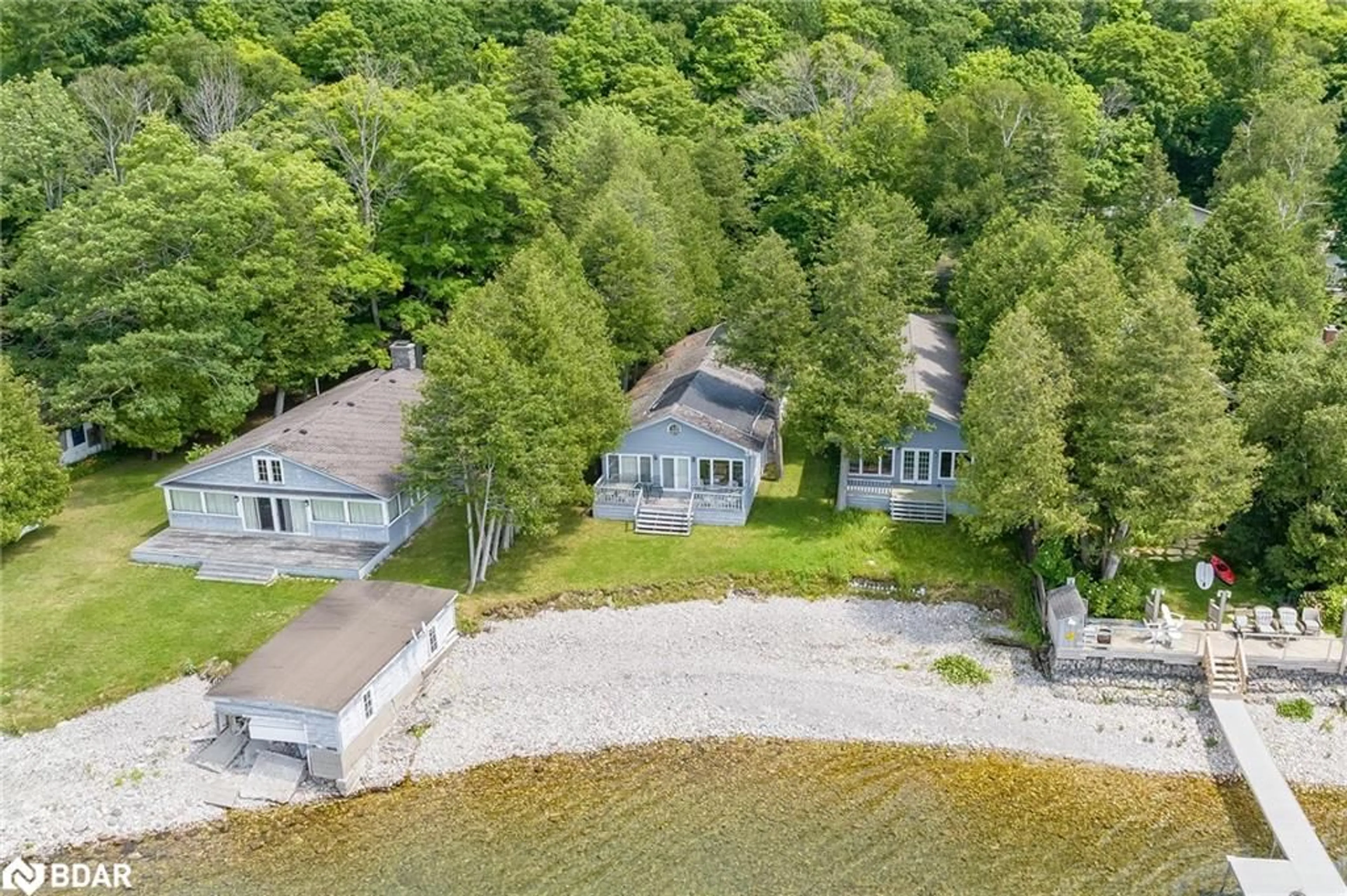 Cottage for 82 East Beach Rd, Tiny Ontario L9M 0B6