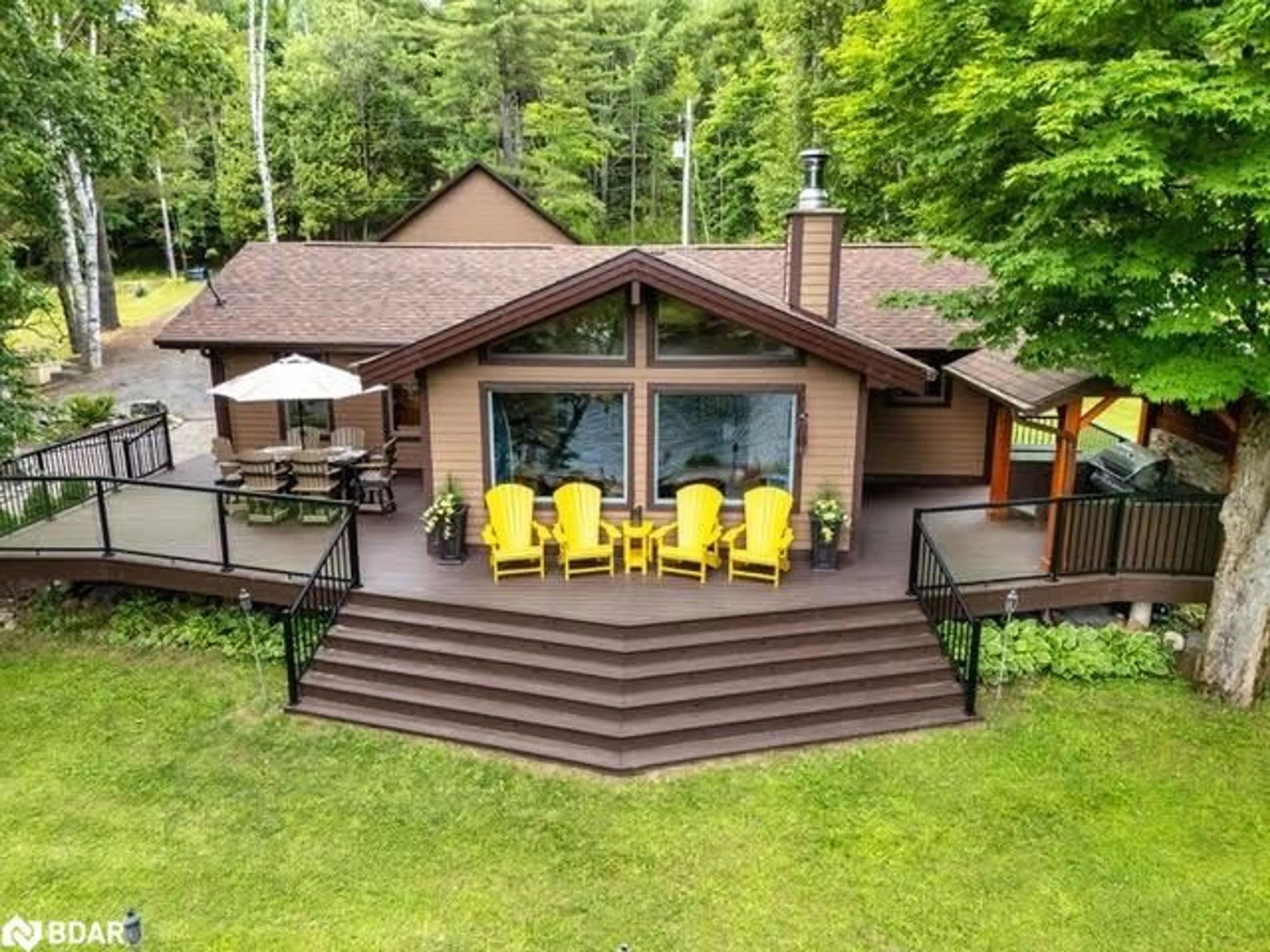 Patio for 299 Seely Road Rd, Huntsville Ontario P1H 2J3