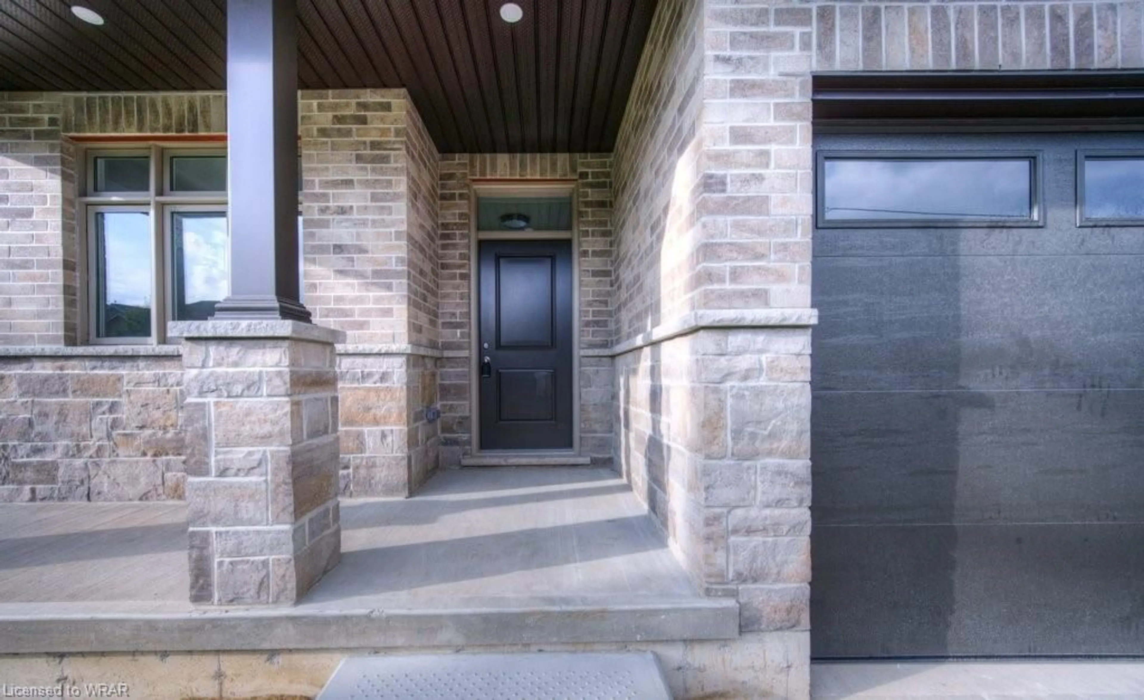 Indoor entryway, cement floor for 48 Main St, Innerkip Ontario N0J 1M0