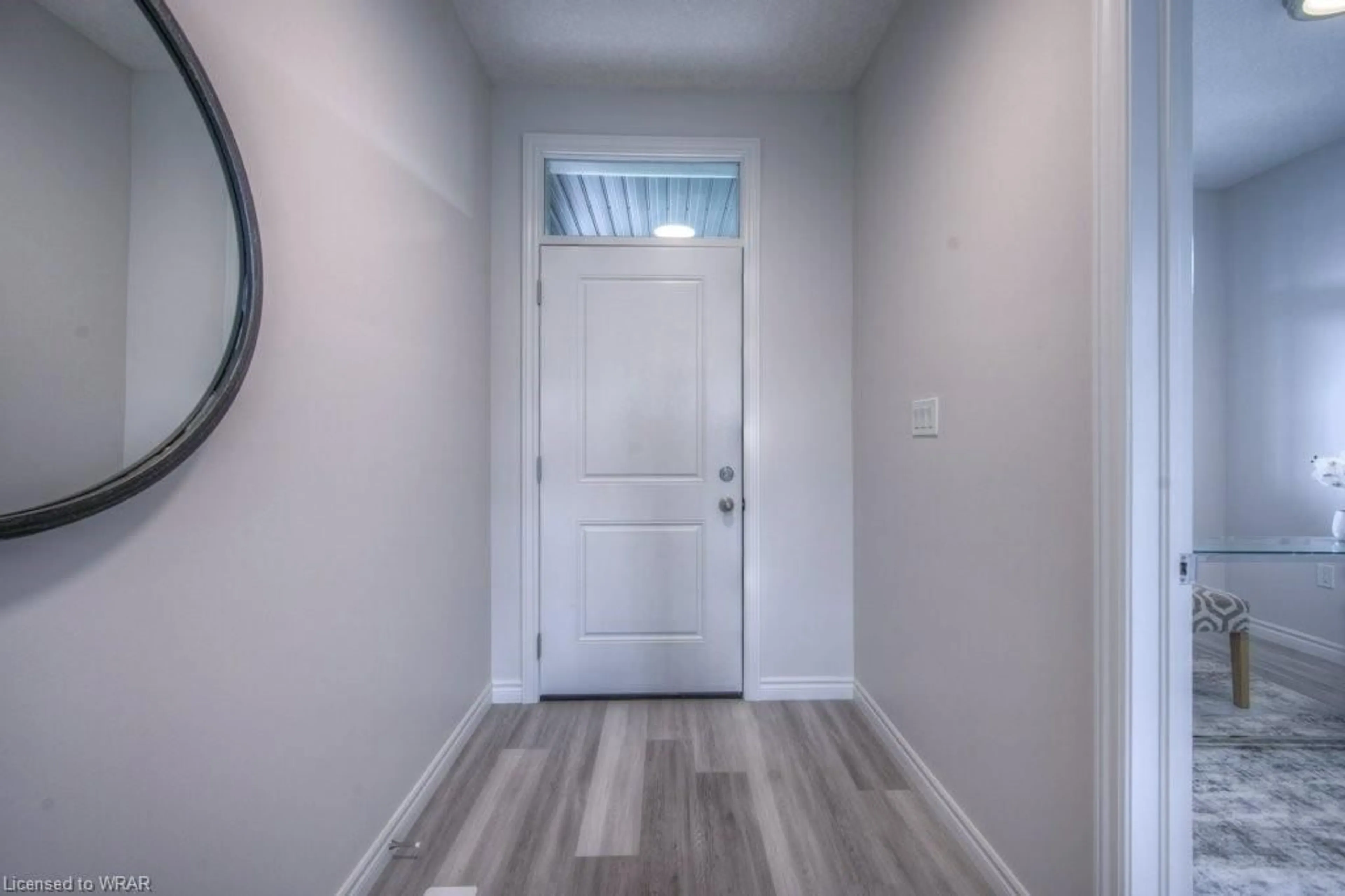 Indoor entryway, wood floors for 48 Main St, Innerkip Ontario N0J 1M0