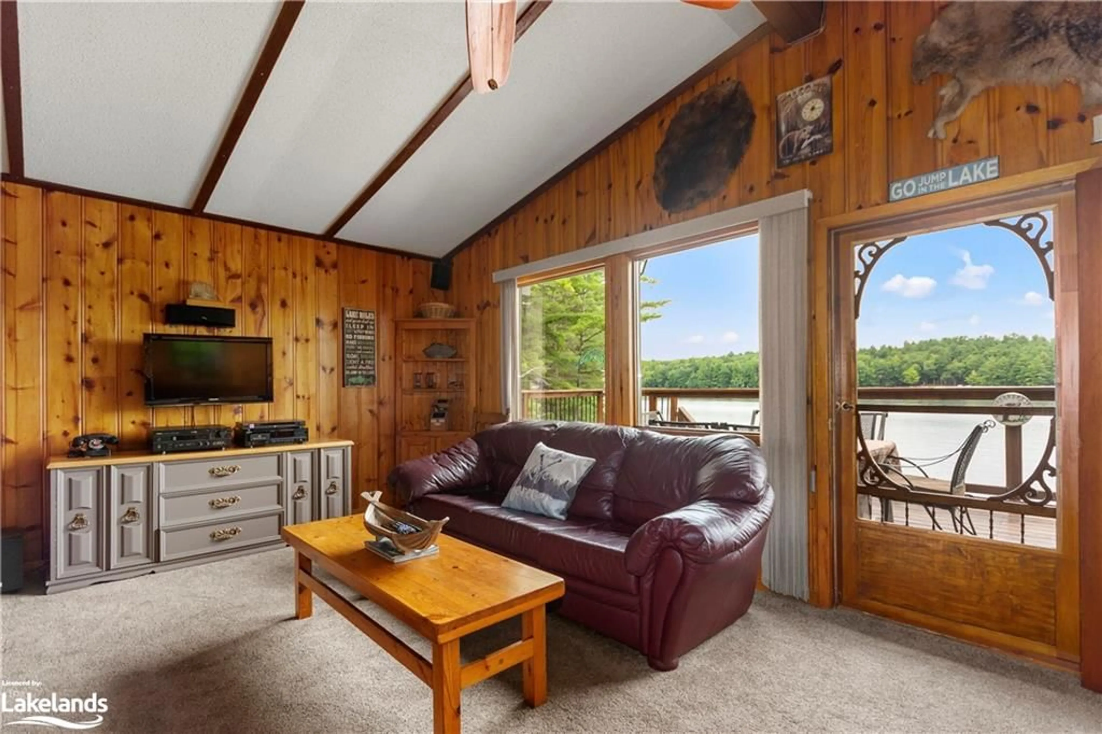 Living room, wood floors for 4202 Go Home Lake Shr, Georgian Bay Twp Ontario P0C 1H0