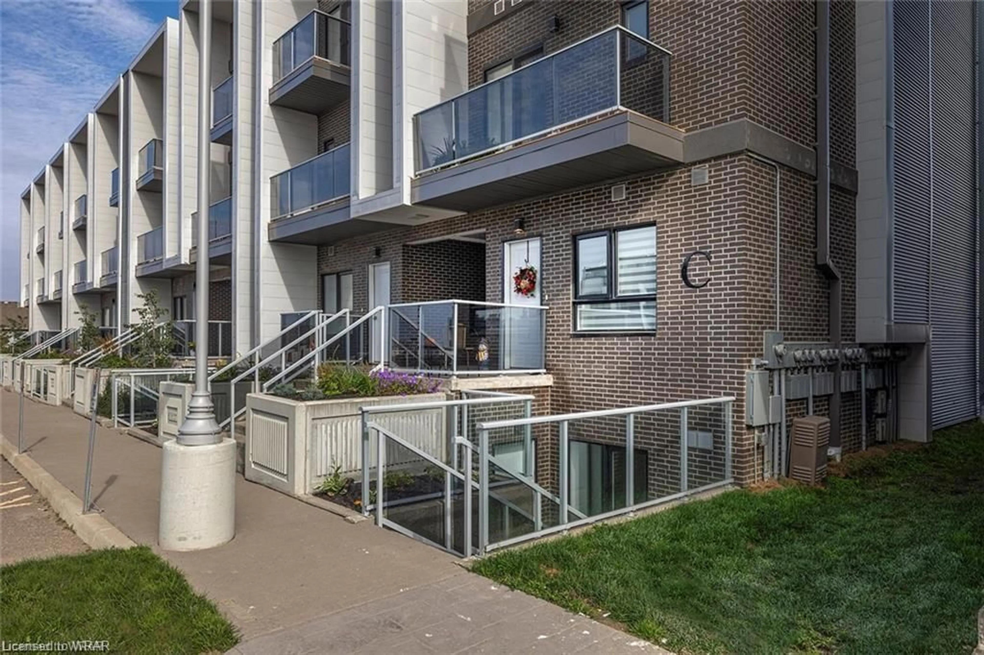 A pic from exterior of the house or condo for 1430 Highland Rd #1C, Kitchener Ontario N2N 0C3