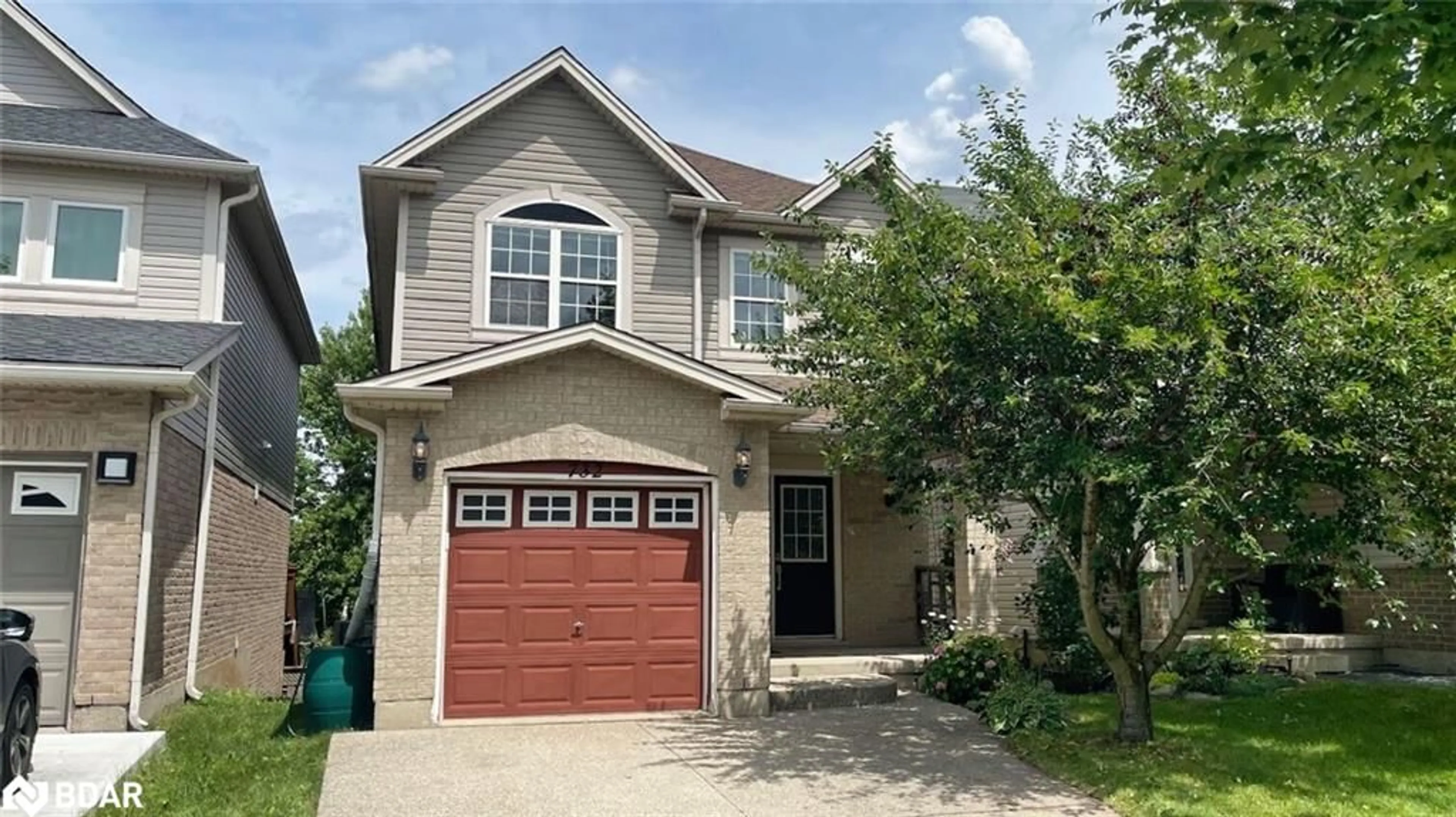 Frontside or backside of a home for 732 Zermatt Dr, Waterloo Ontario N2T 2W7