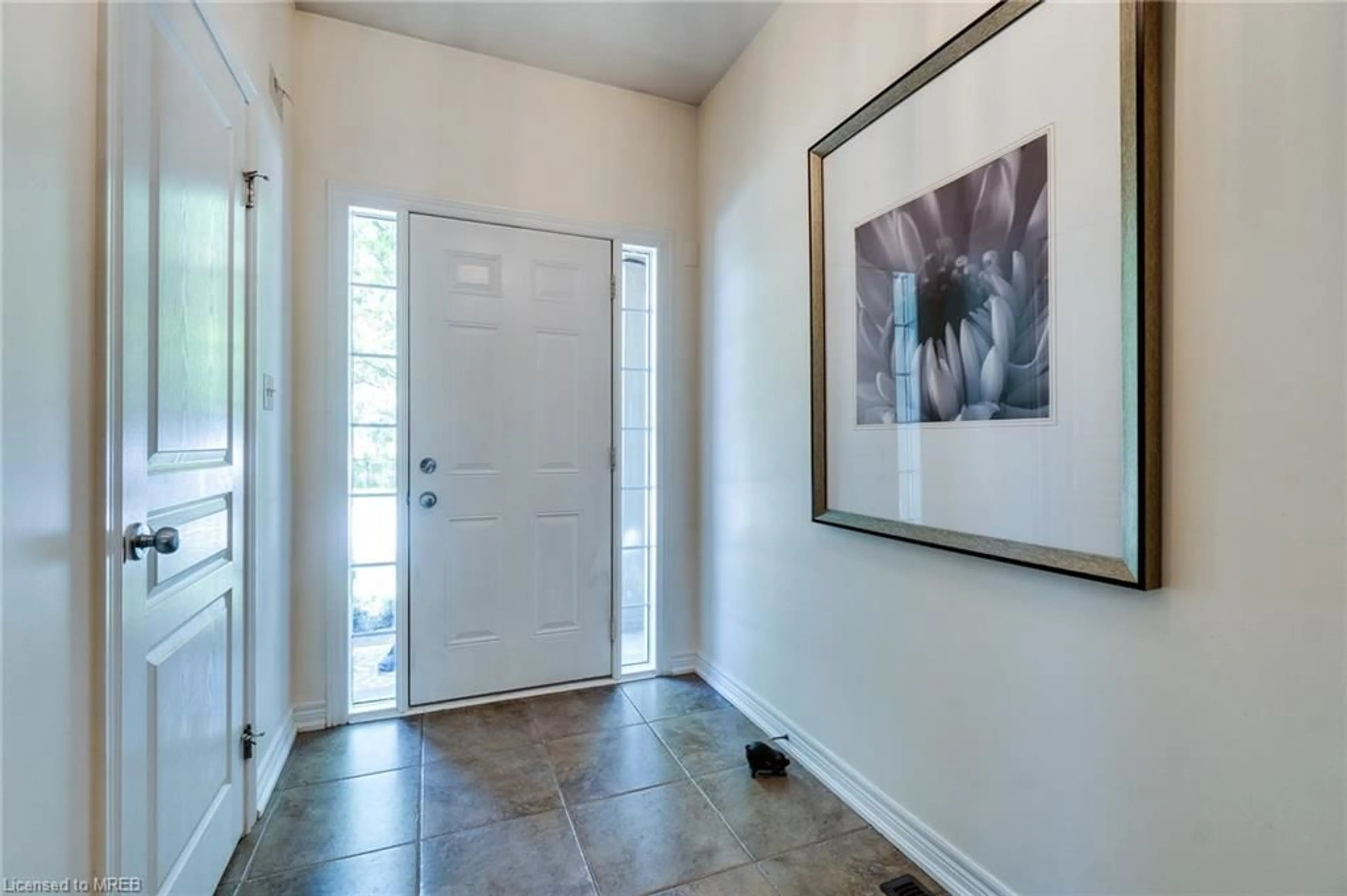 Indoor entryway for 153 Myers Lane, Ancaster Ontario L9G 0A5