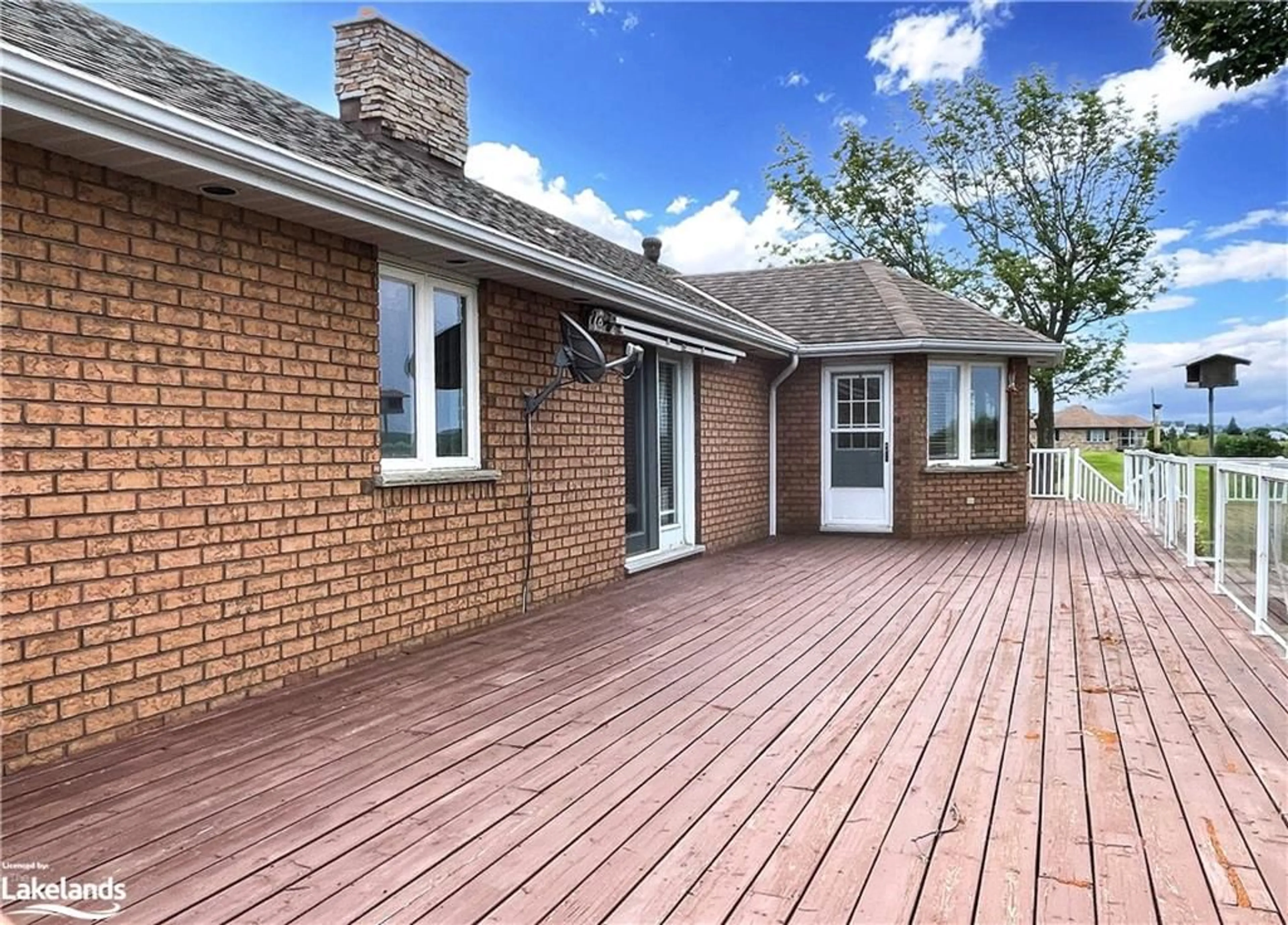 Home with brick exterior material for 317546 3rd Line, Meaford Ontario N4L 1W7