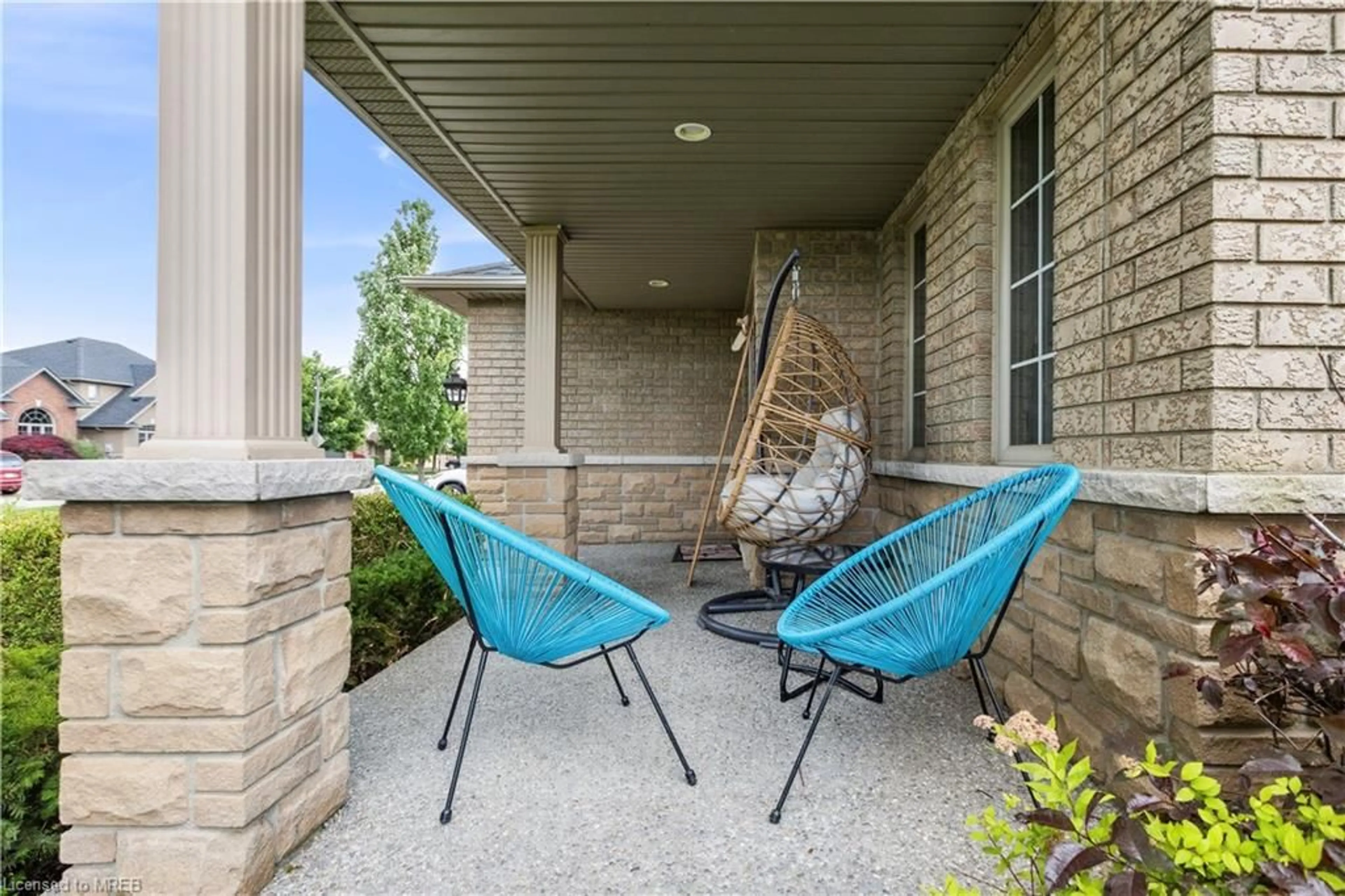 Patio for 170 Southbrook Dr, Binbrook Ontario L0R 1C0