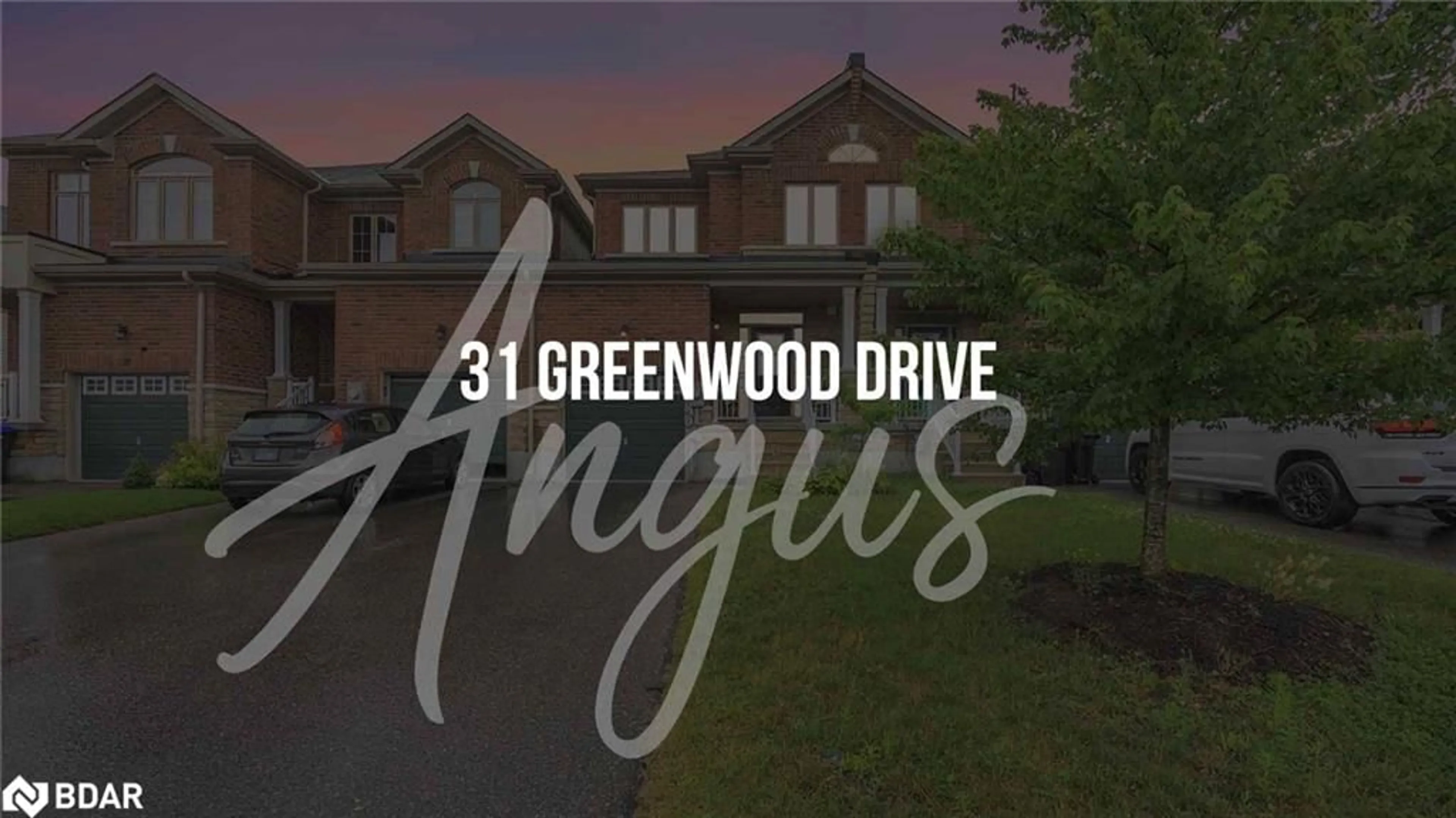 Frontside or backside of a home for 31 Greenwood Dr, Angus Ontario L3W 0N5
