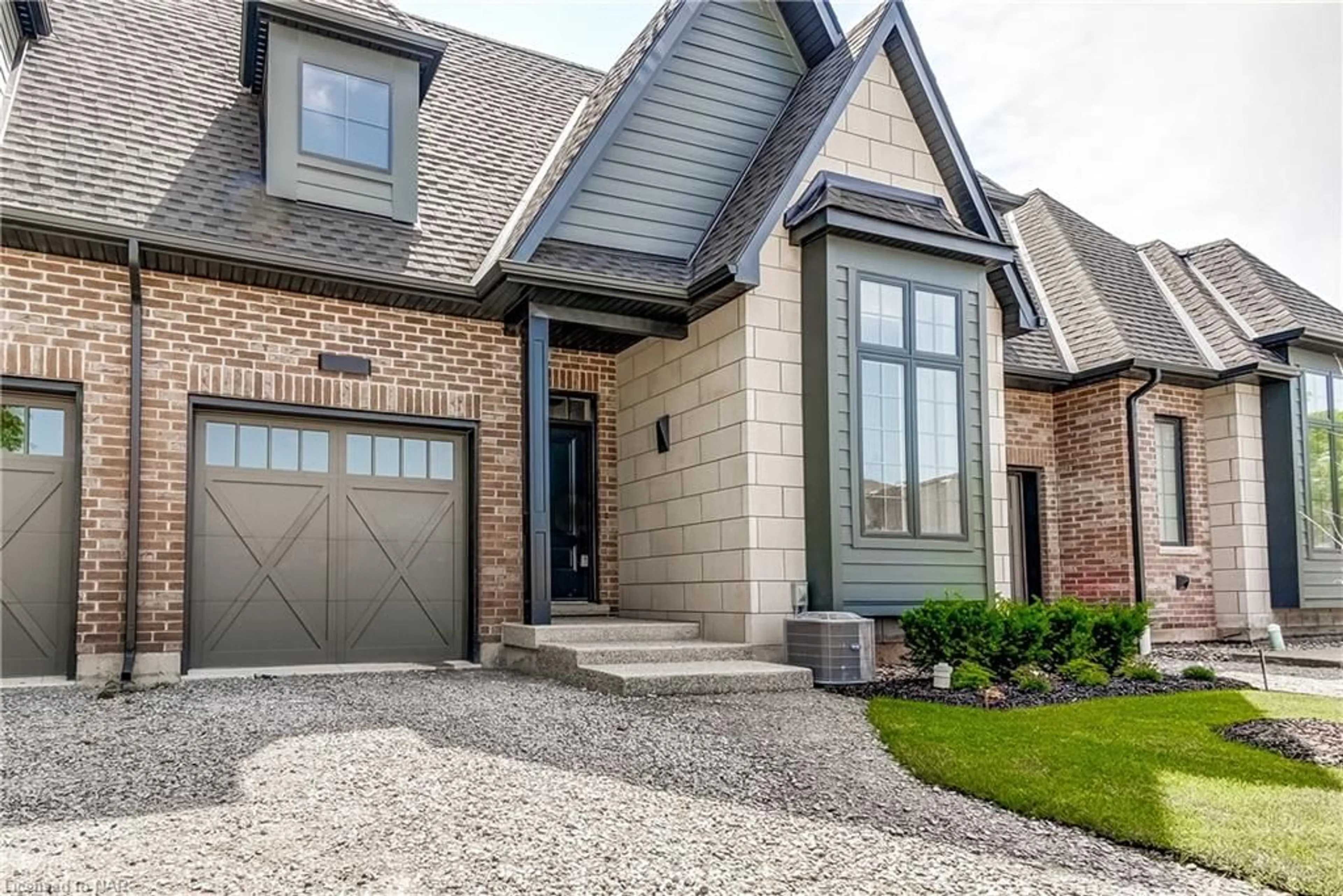 Home with brick exterior material for 25 Sorensen Crt #3, Niagara-on-the-Lake Ontario L0S 1J0