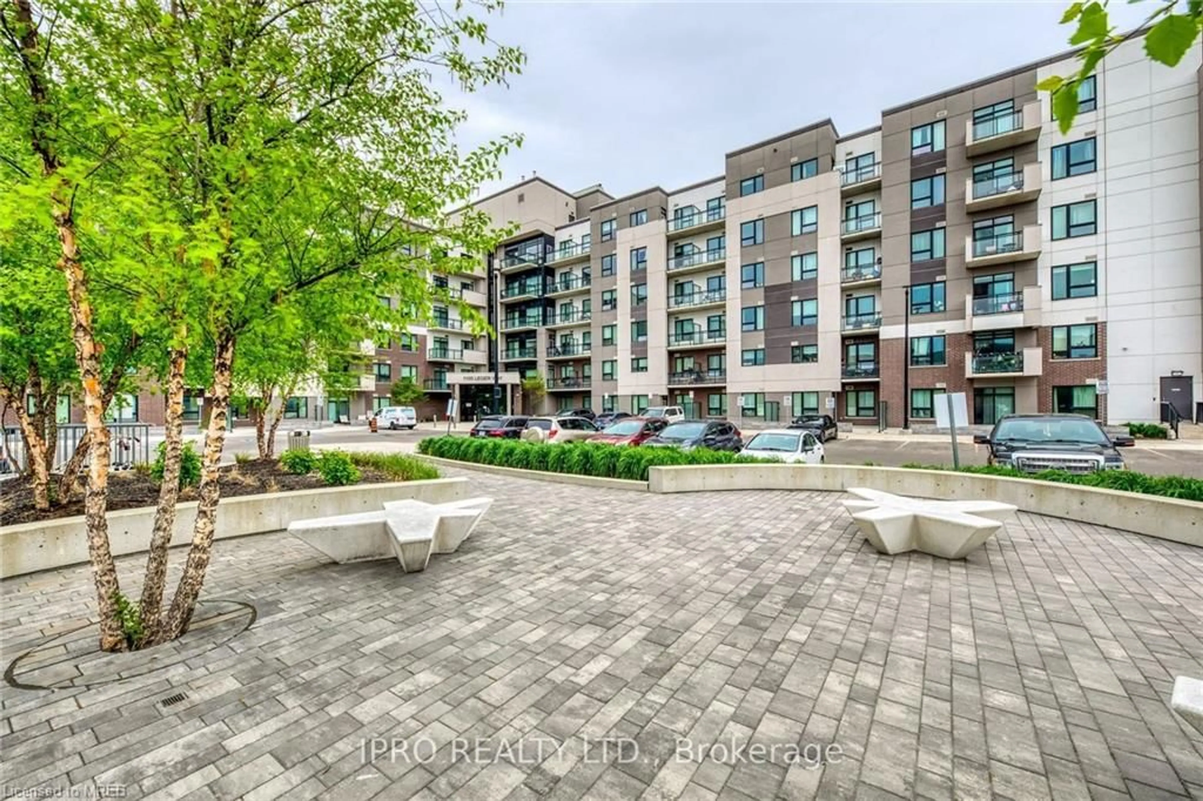 A pic from exterior of the house or condo for 1105 Leger Way #127, Milton Ontario L9E 1K7