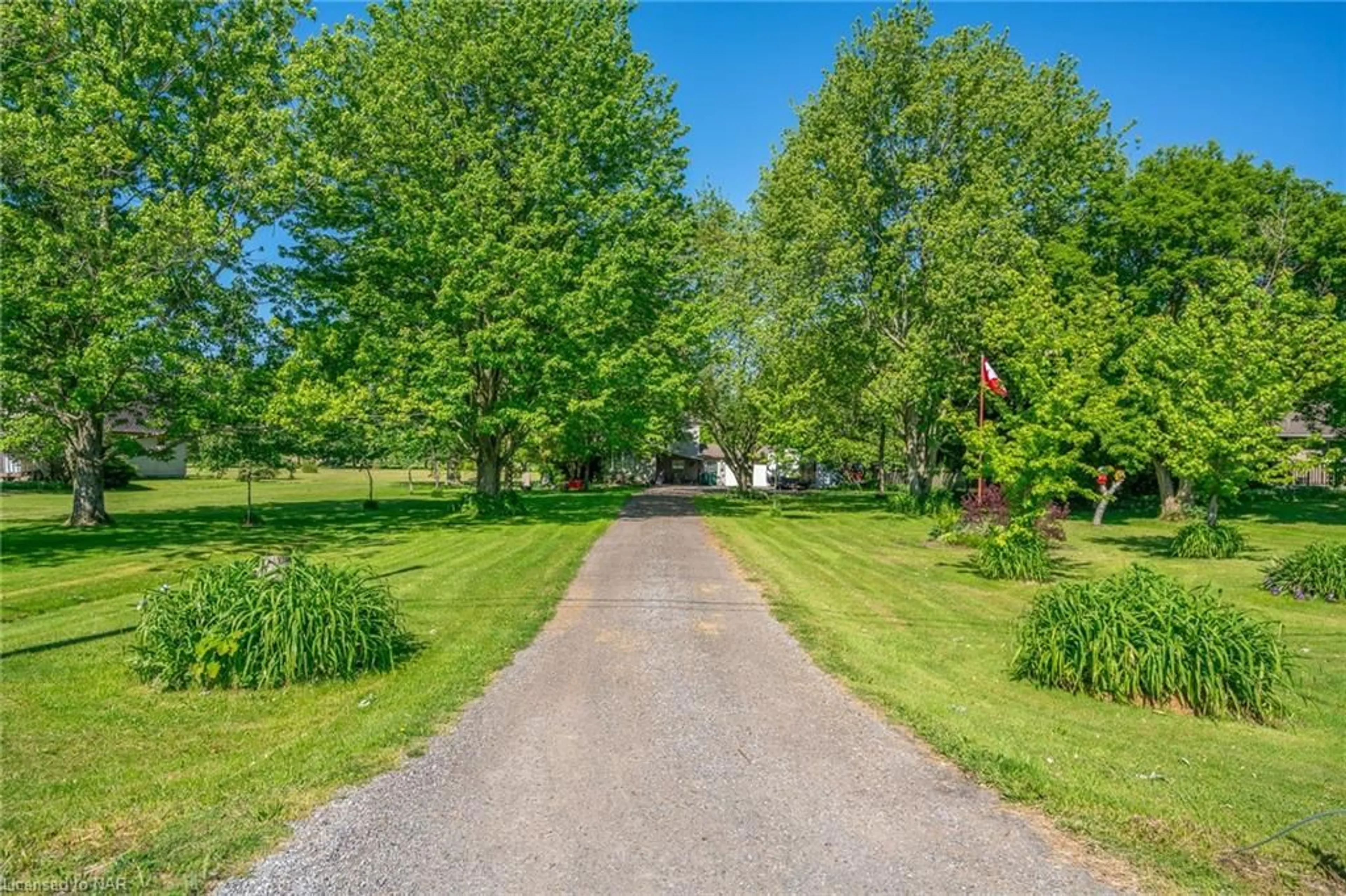 Street view for 11284 Golf Course Rd, Wainfleet Ontario L3K 5V4