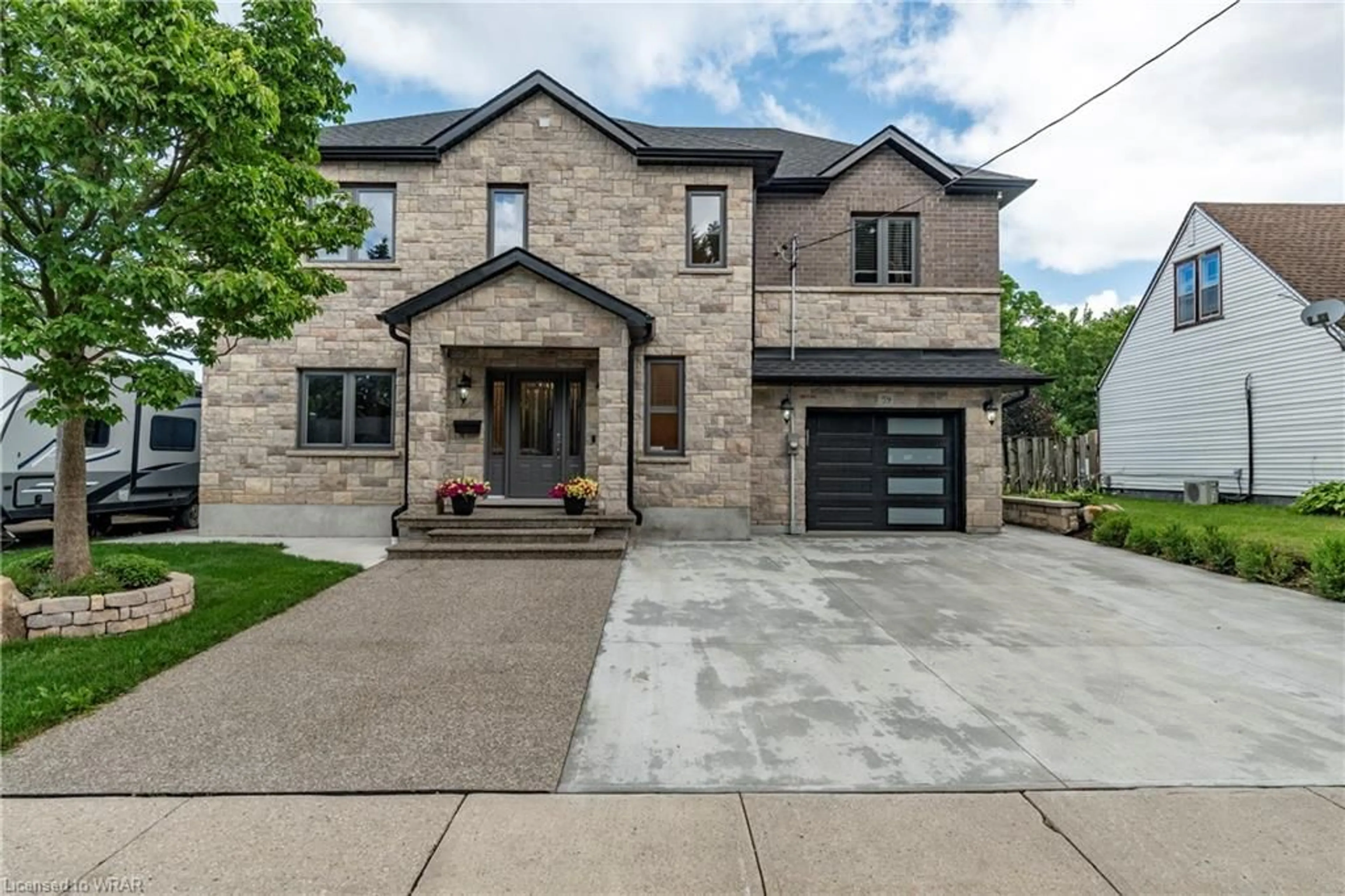 Home with brick exterior material for 59 Sunnyhill Rd, Cambridge Ontario N3C 1J3