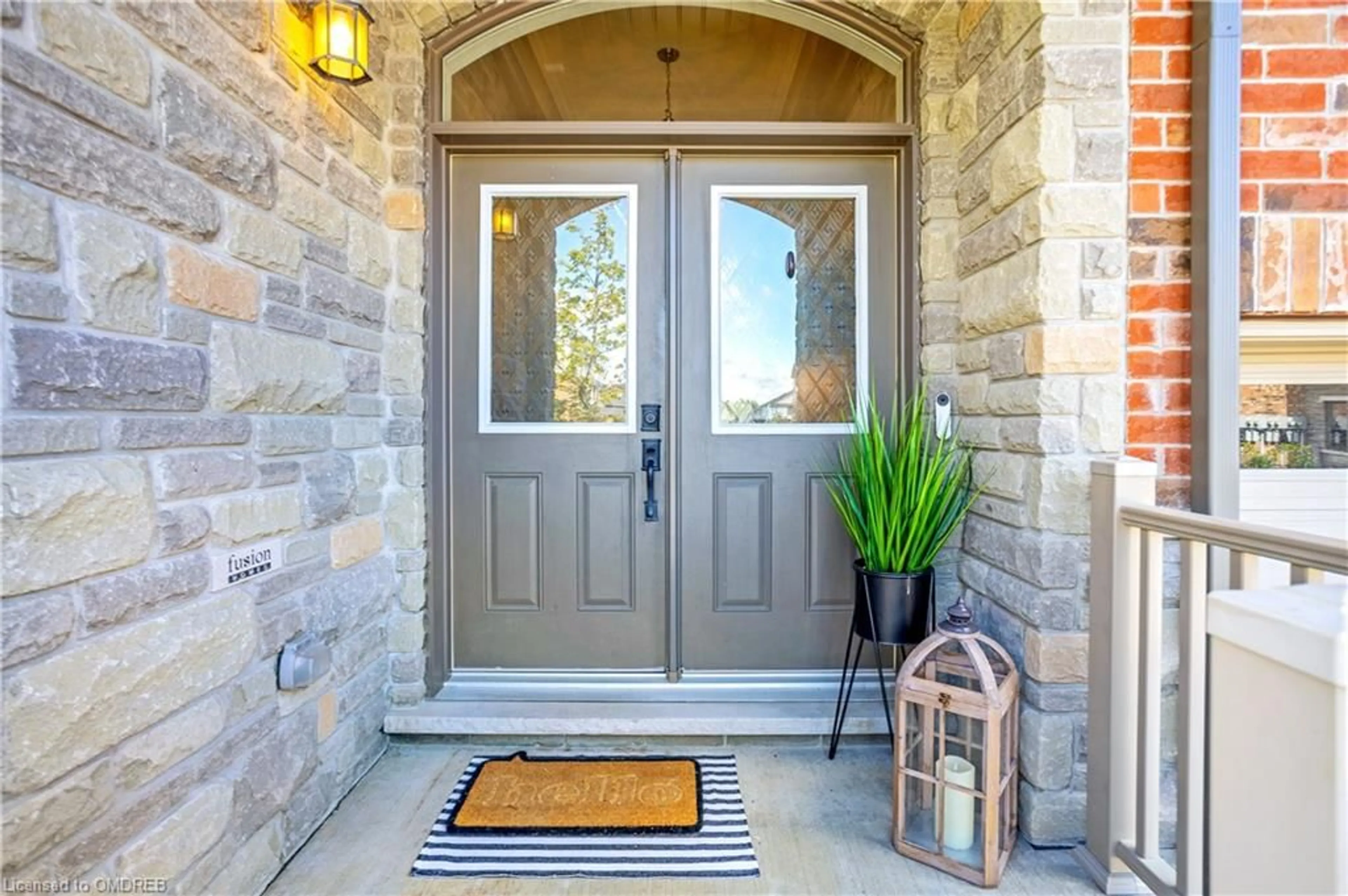 Indoor entryway for 39 Kay Cres #5, Guelph Ontario N1L 0N5