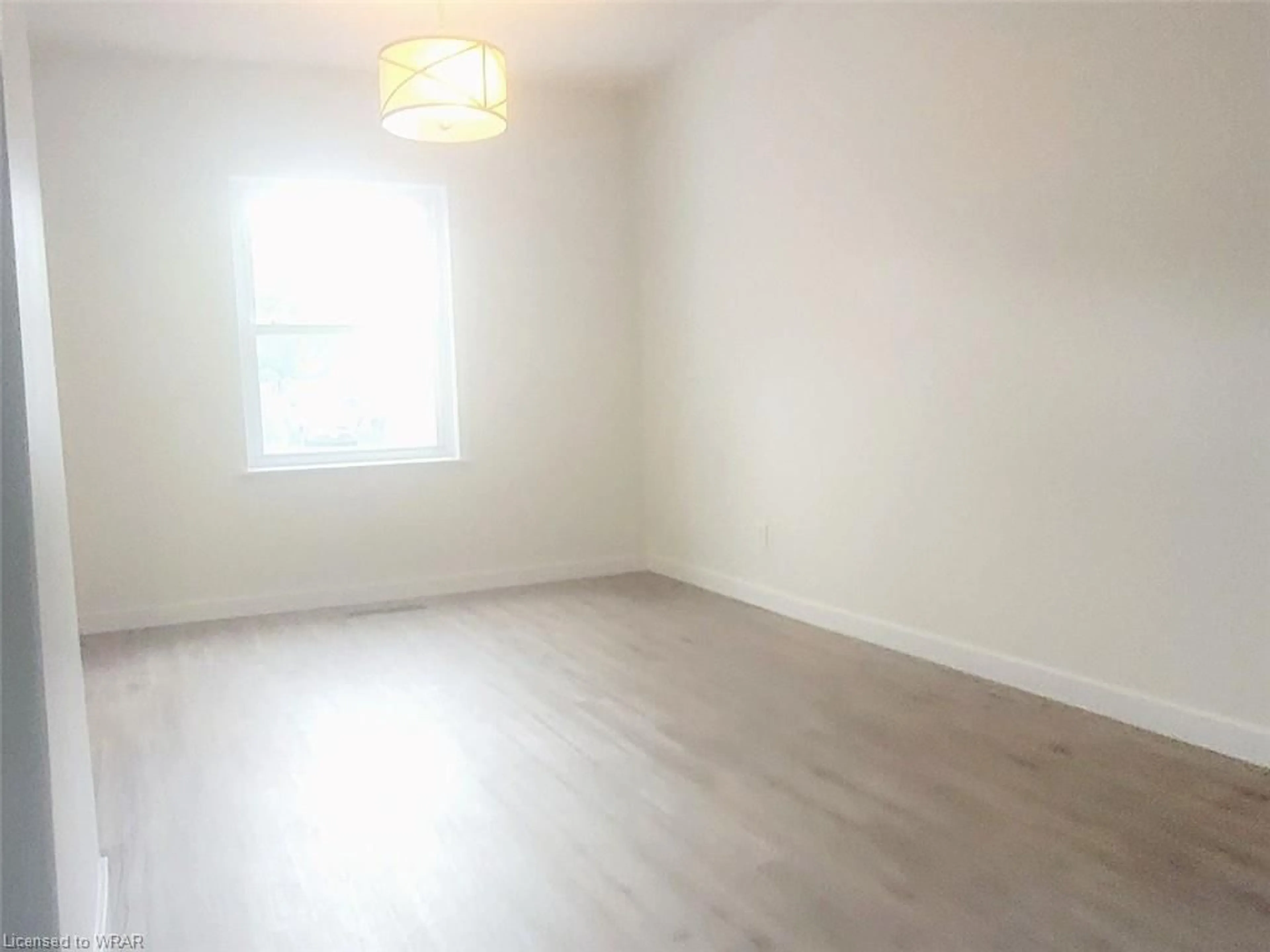 A pic of a room for 743 Cedar St, North Bay Ontario P1B 6P7