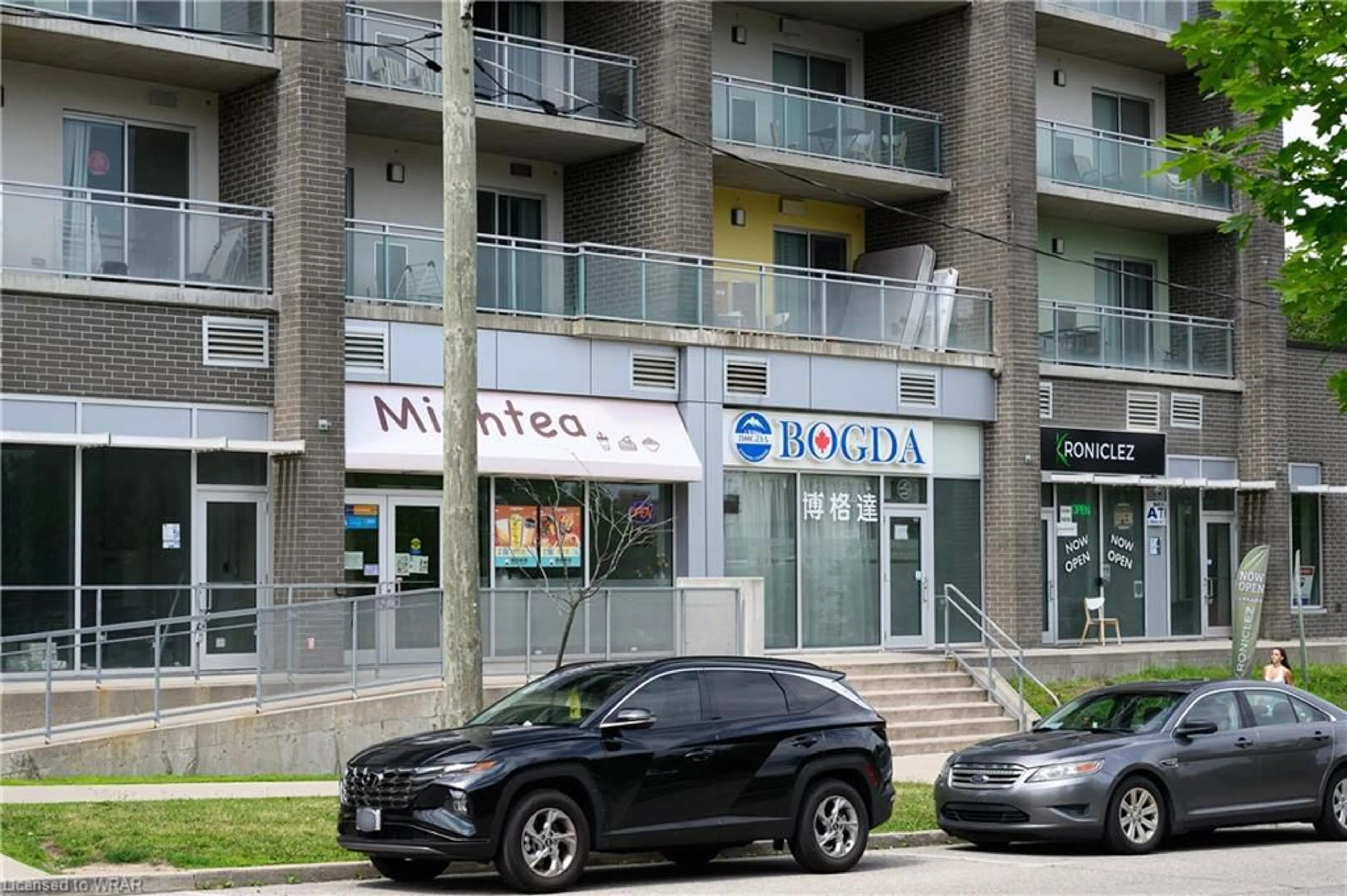 Outside view for 62 Balsam St #B401, Waterloo Ontario N2L 3H2