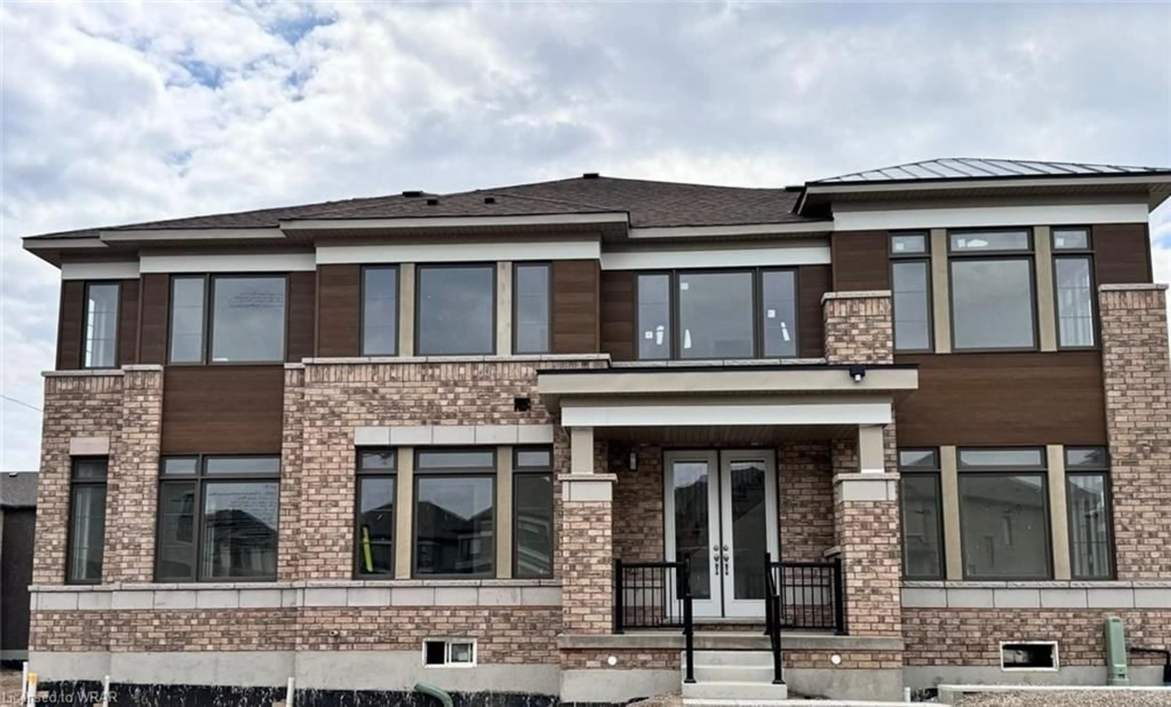 Home with brick exterior material for 15 Blacklock St #33, Cambridge Ontario N1S 0E6